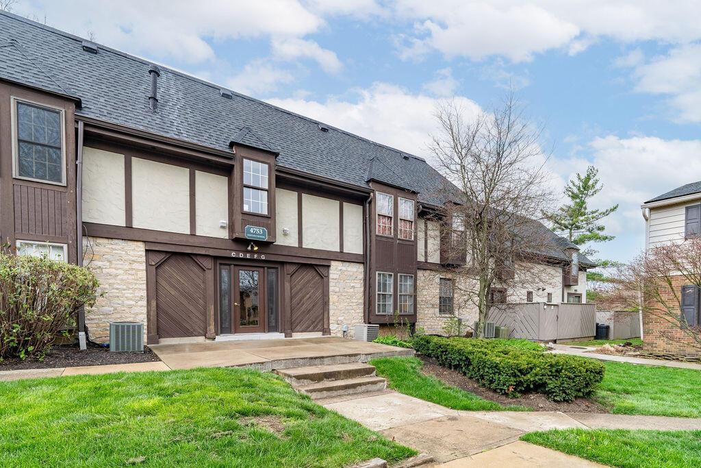 4753 Olentangy River Road, F Property Photo