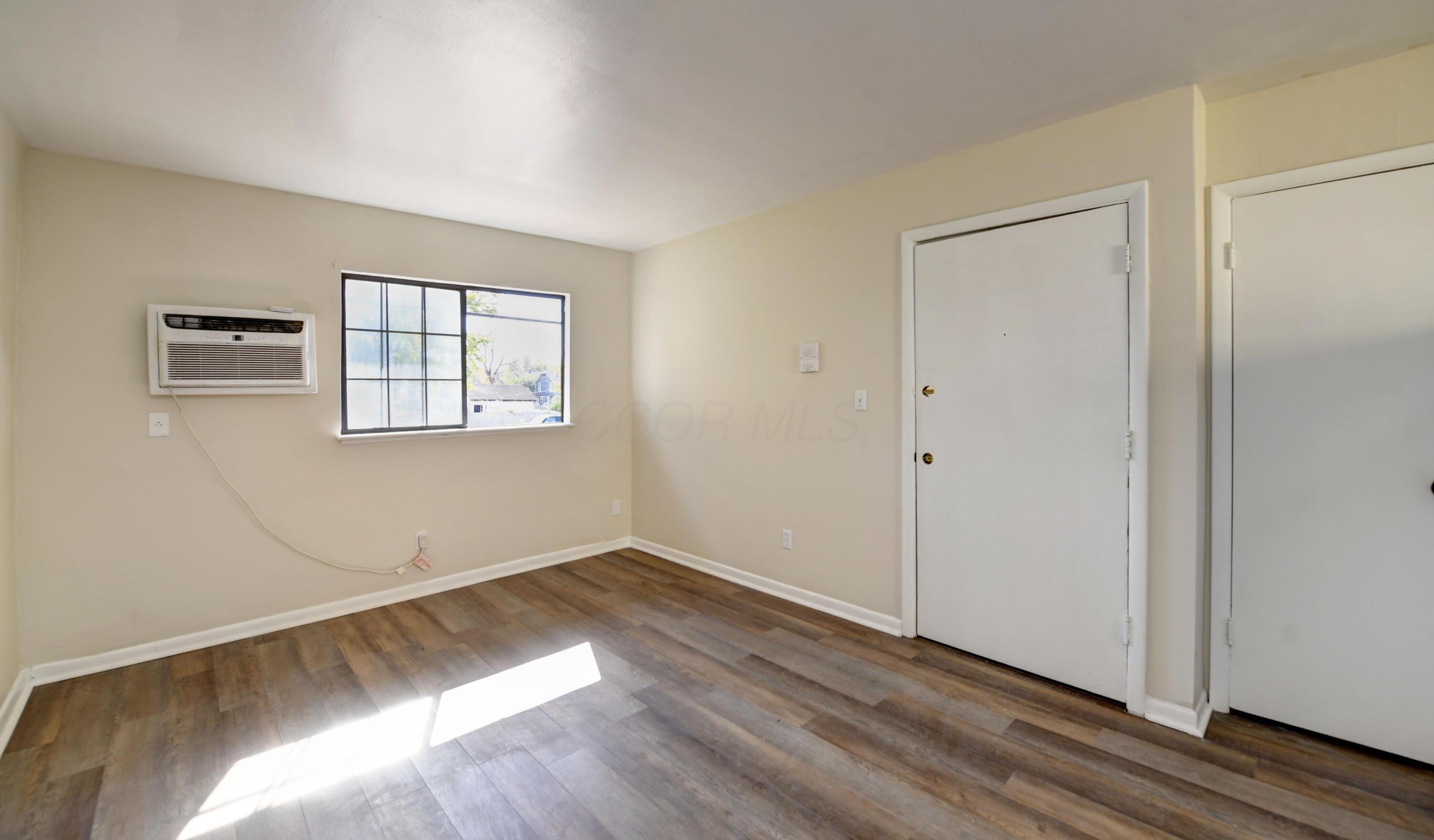 221 Dana Avenue Property Photo 4