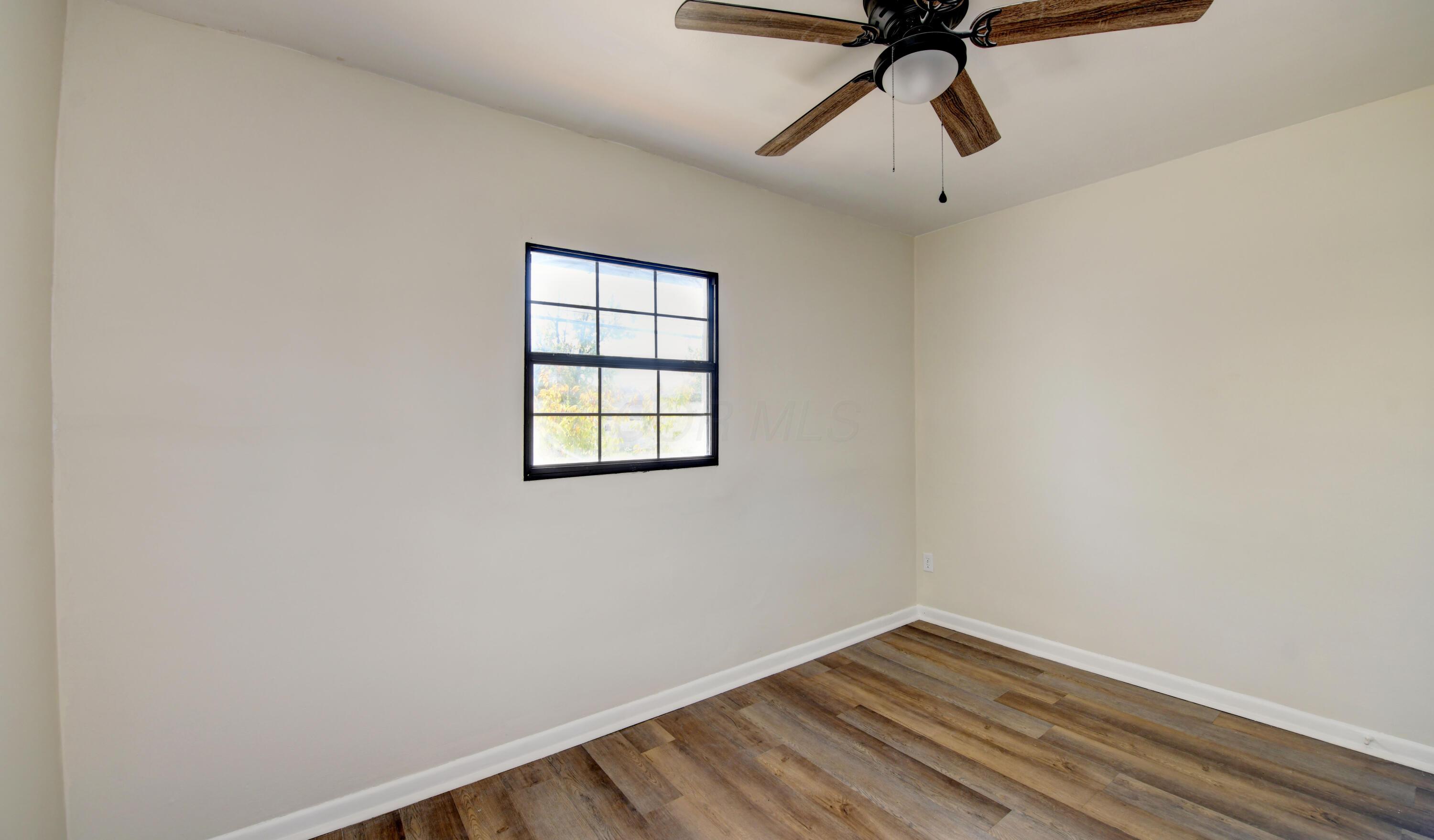 221 Dana Avenue Property Photo 10