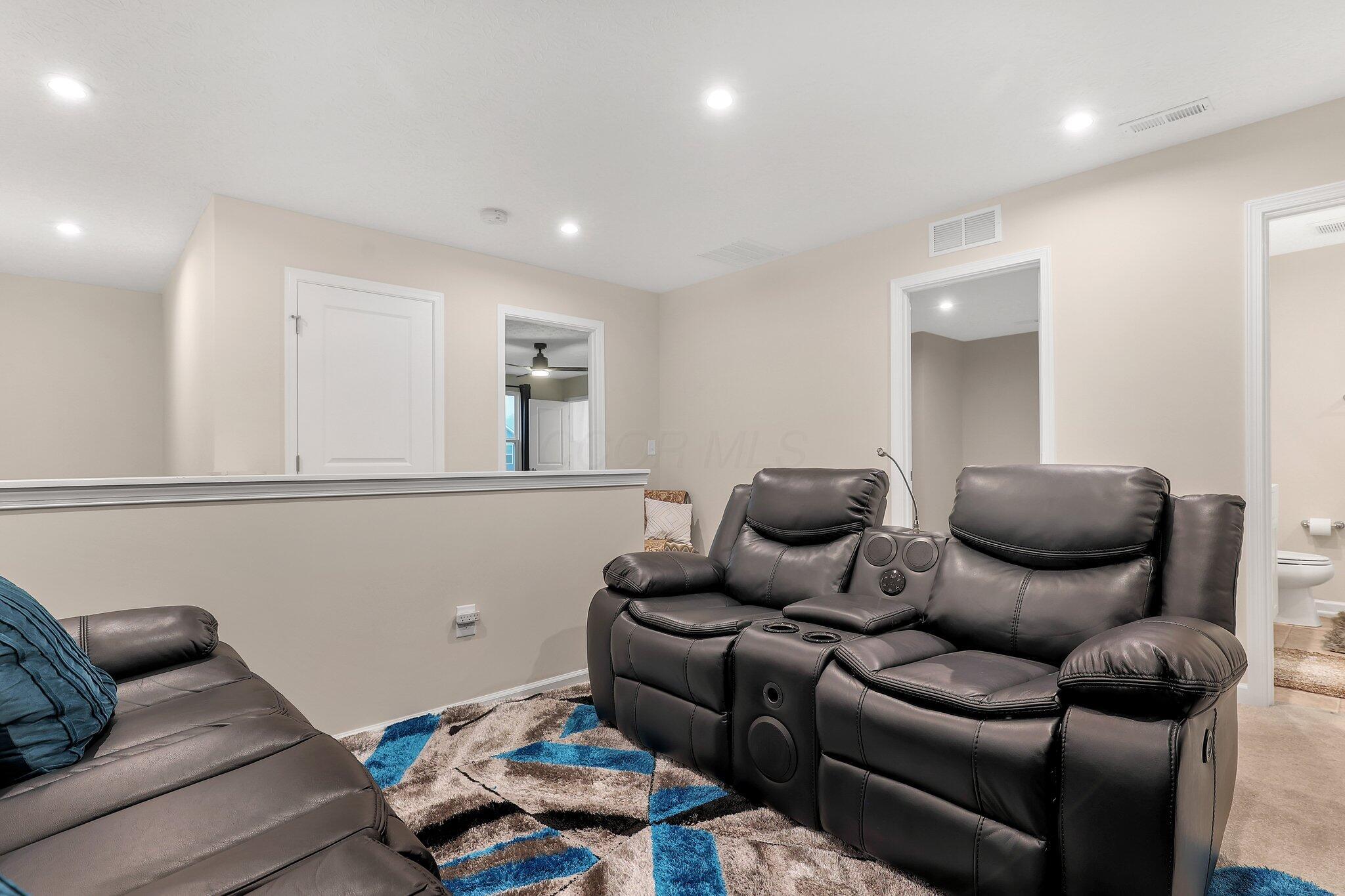 8573 Greengate Boulevard, 41 Property Photo 18
