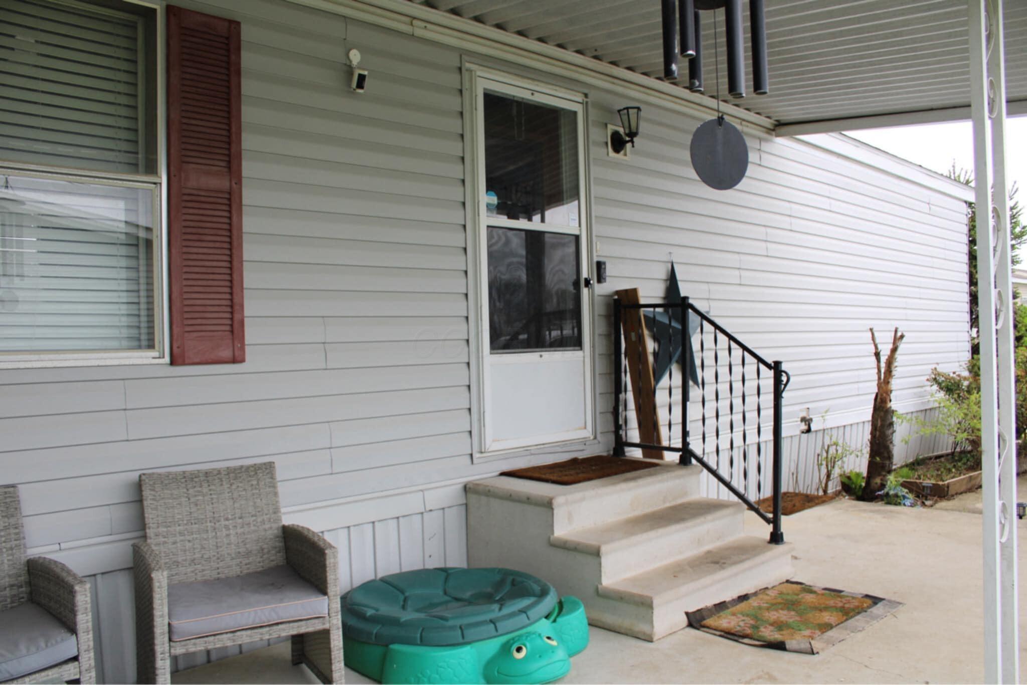 300 Petersburg Road Property Photo 6