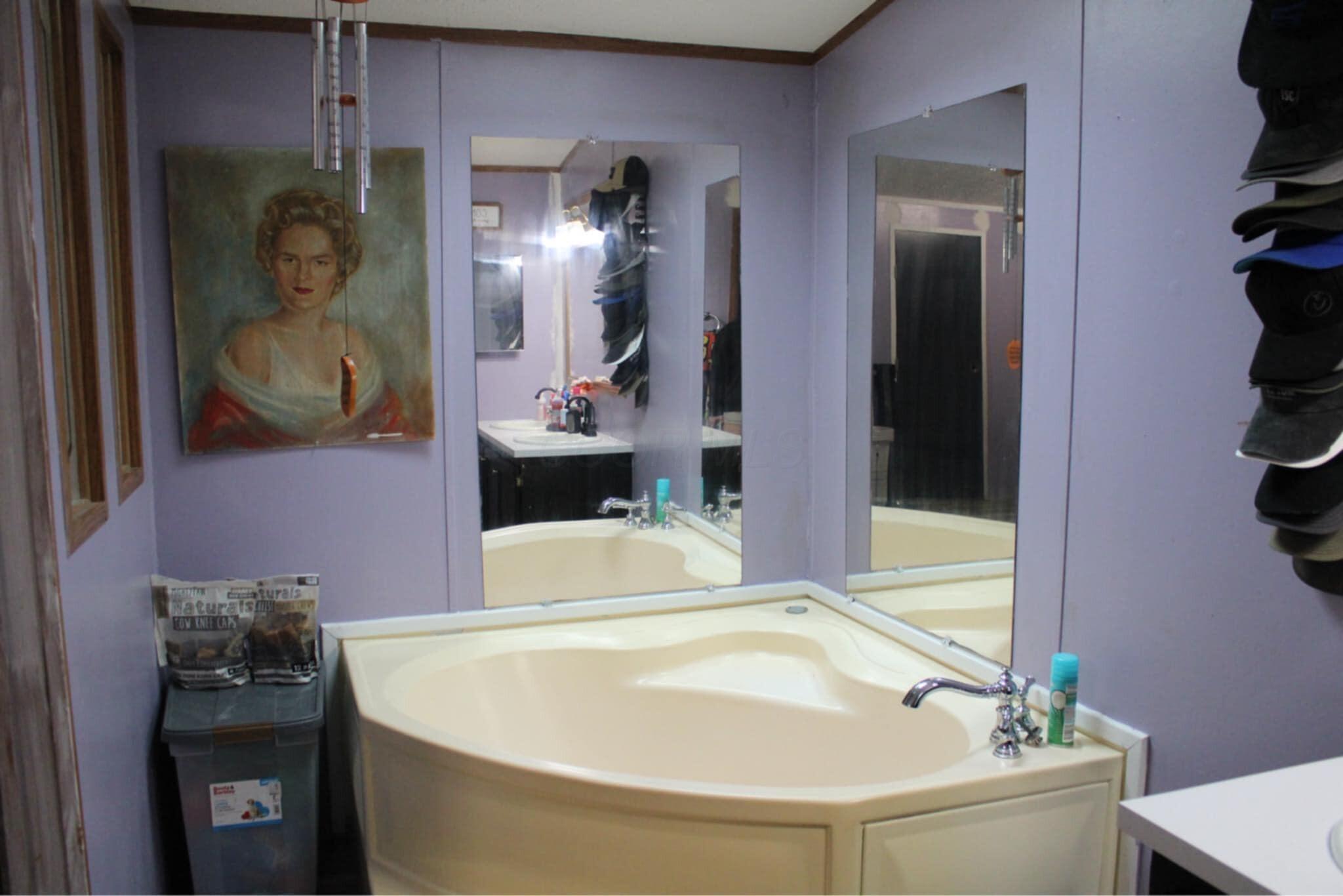 300 Petersburg Road Property Photo 20