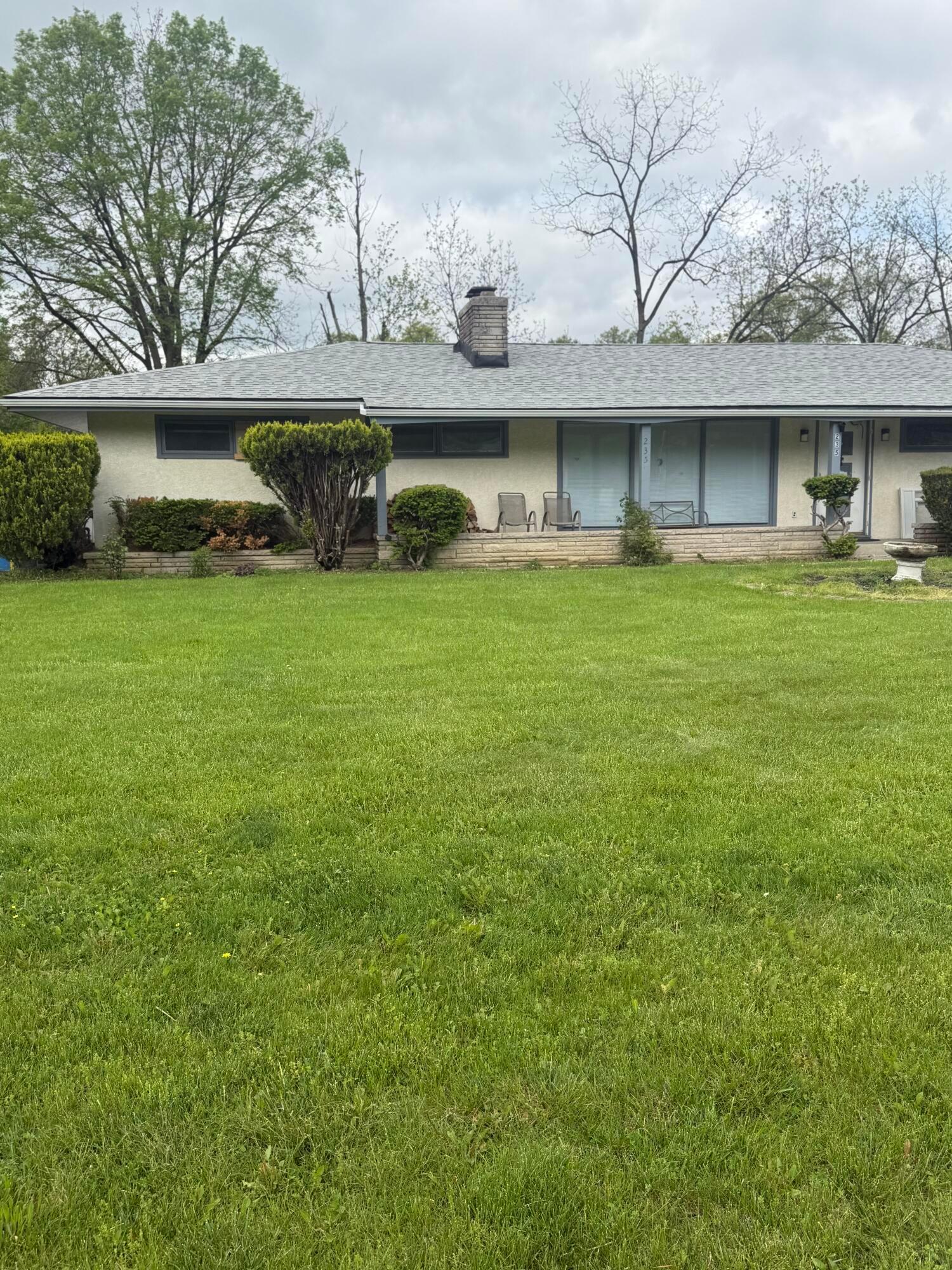 235 Shara Park Place Property Photo 2