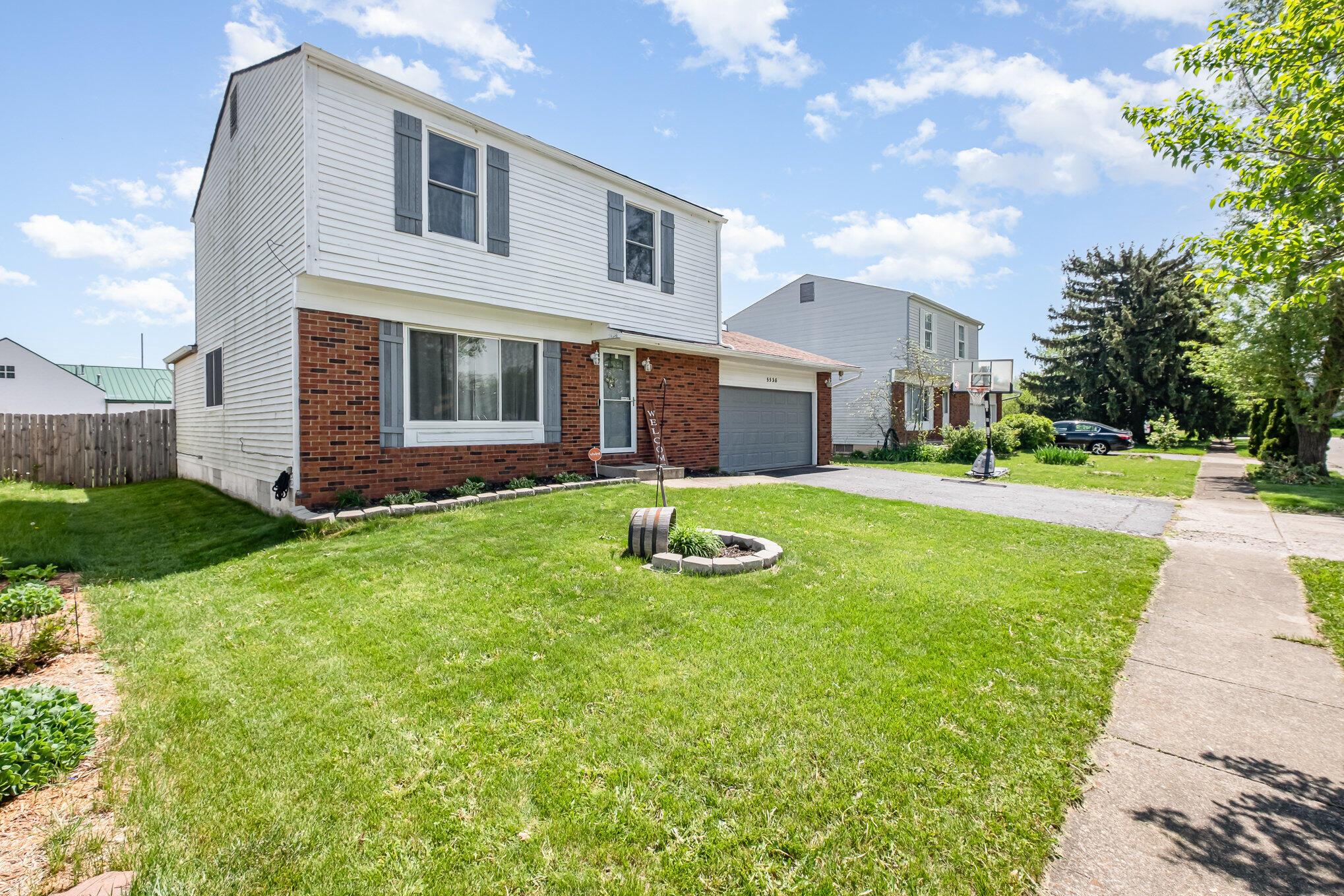 5538 Fescue Drive Property Photo 3