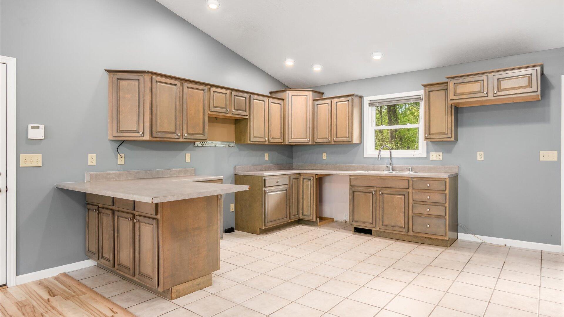 629 Mcintosh Drive Property Photo 11