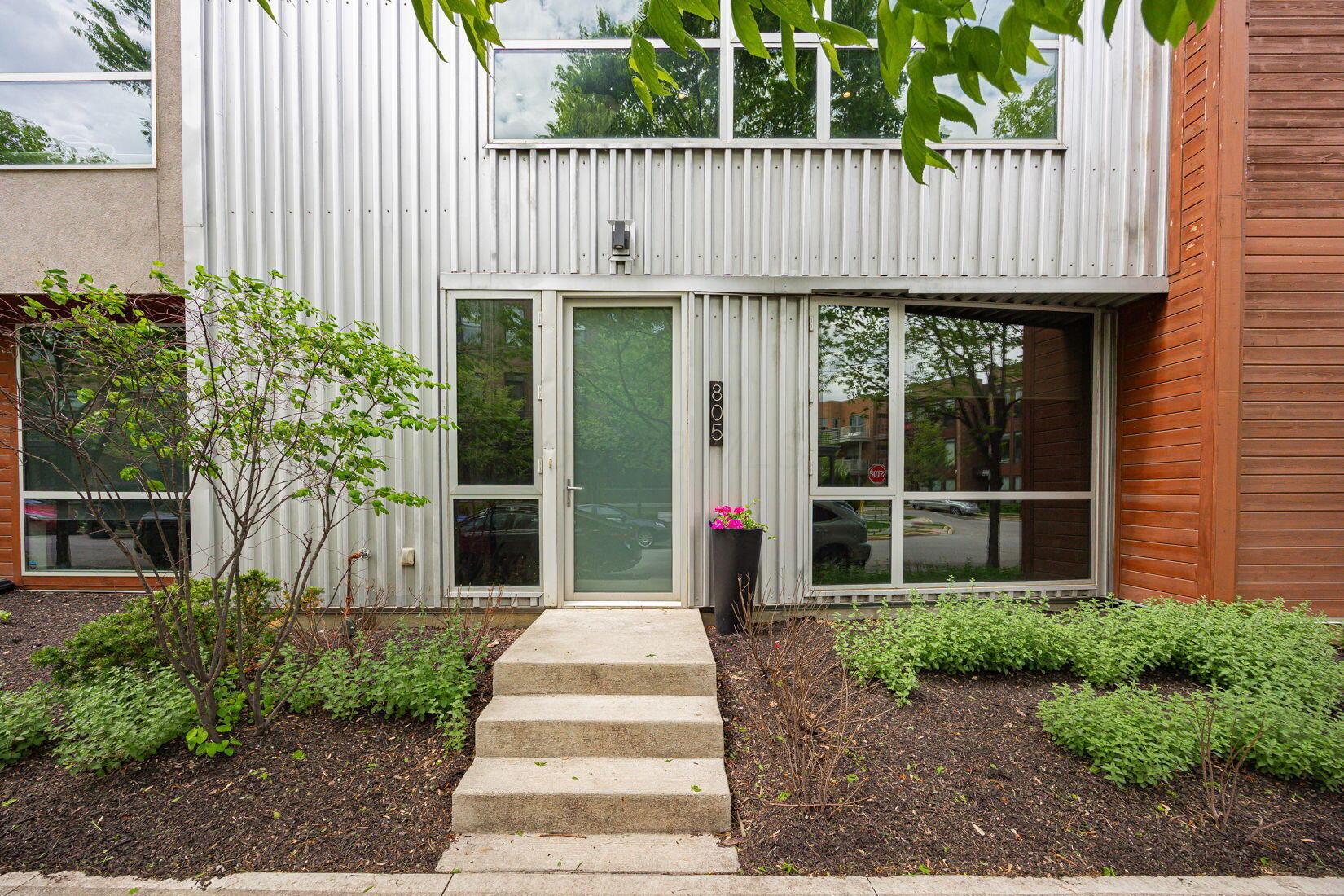 805 N 6th Street Property Photo