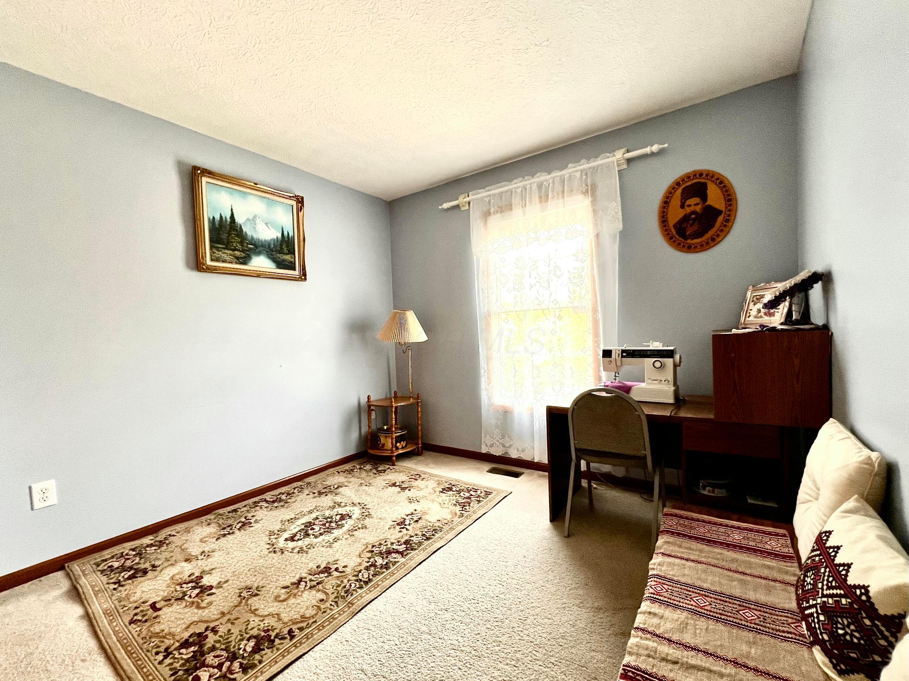 785 Lone Rise Drive E Property Photo 24