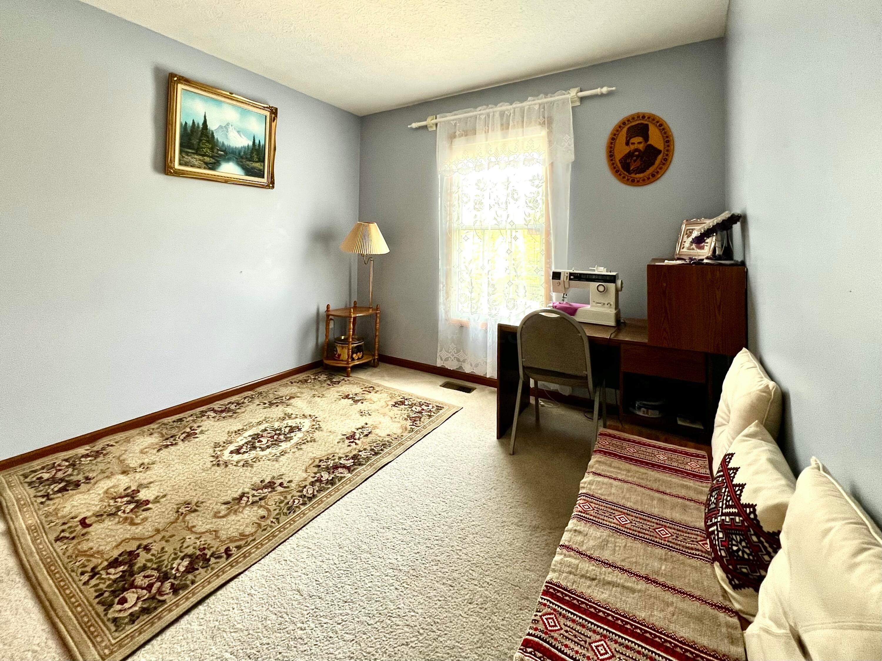 785 Lone Rise Drive E Property Photo 26