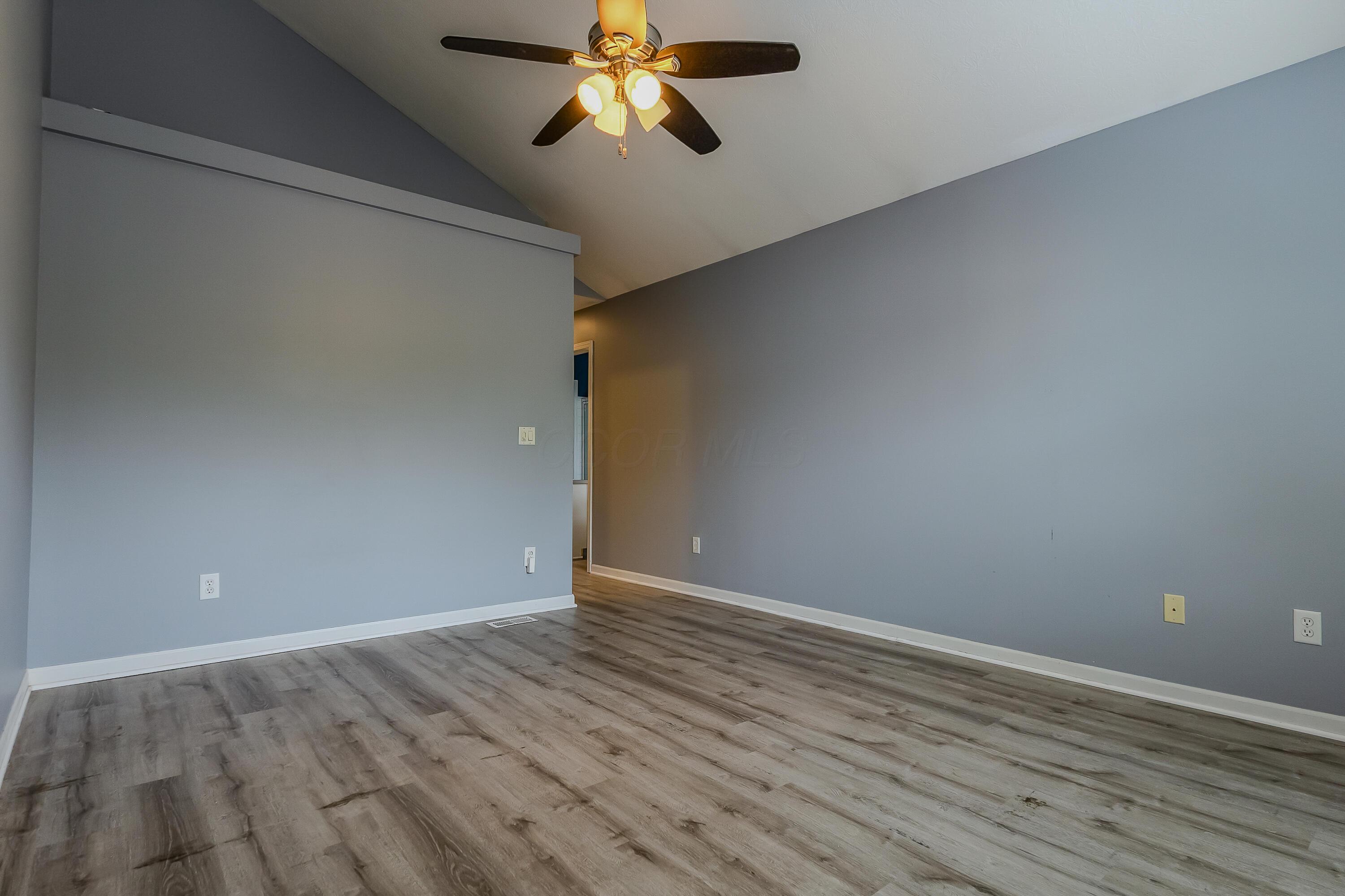 5836 Edge Of Village Property Photo 17