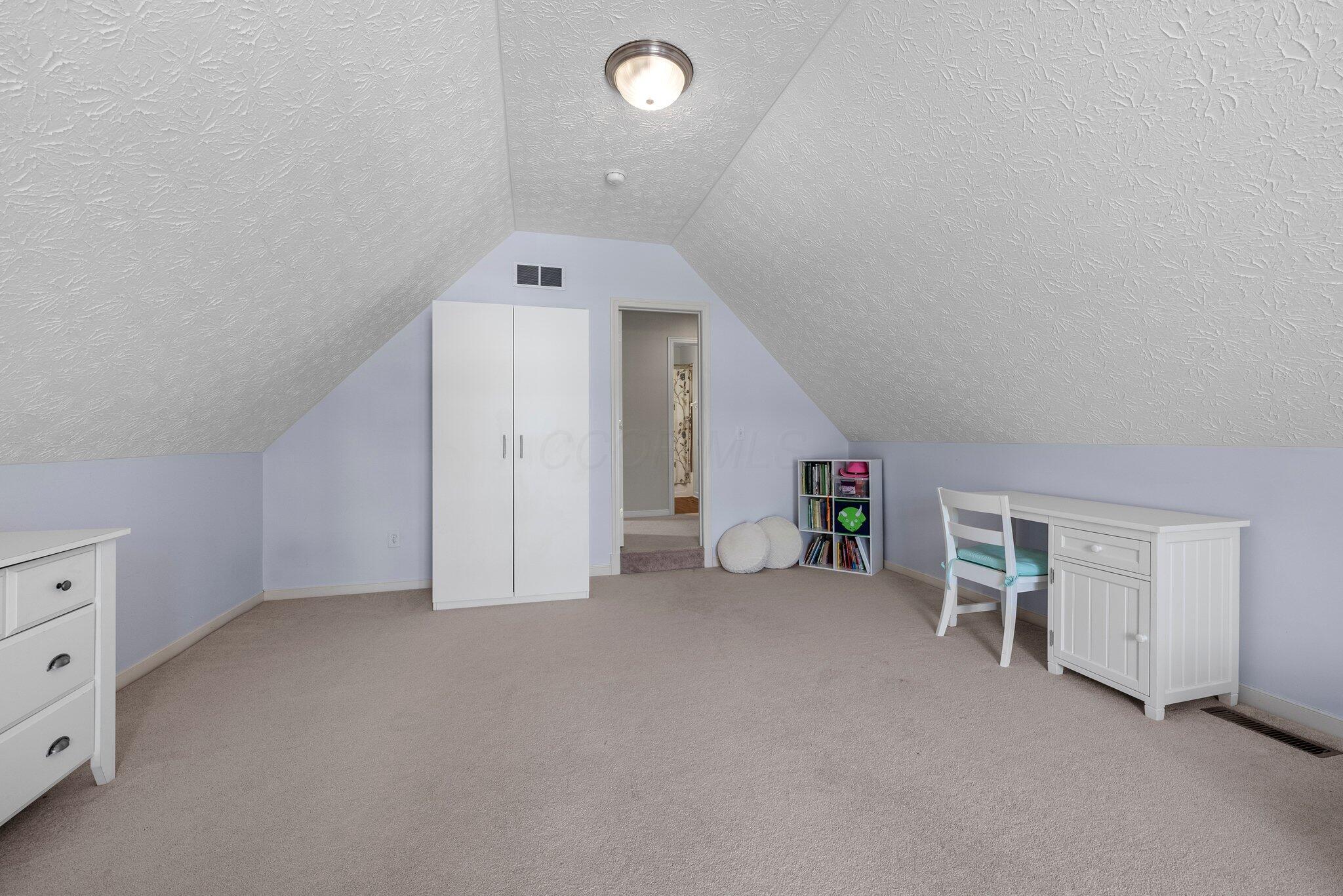 7064 Scioto Chase Boulevard Property Photo 37