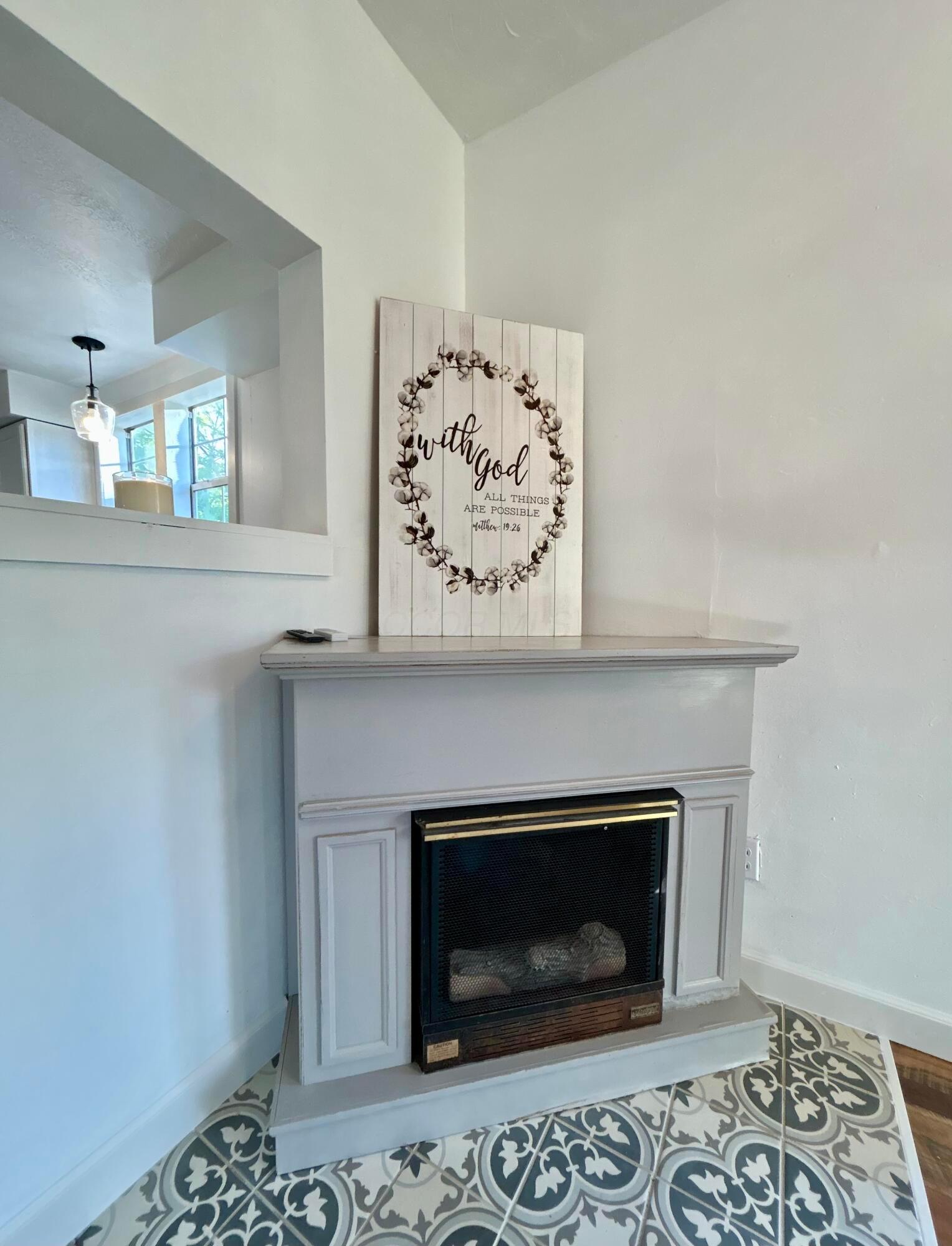 425 Evans Street Property Photo 10