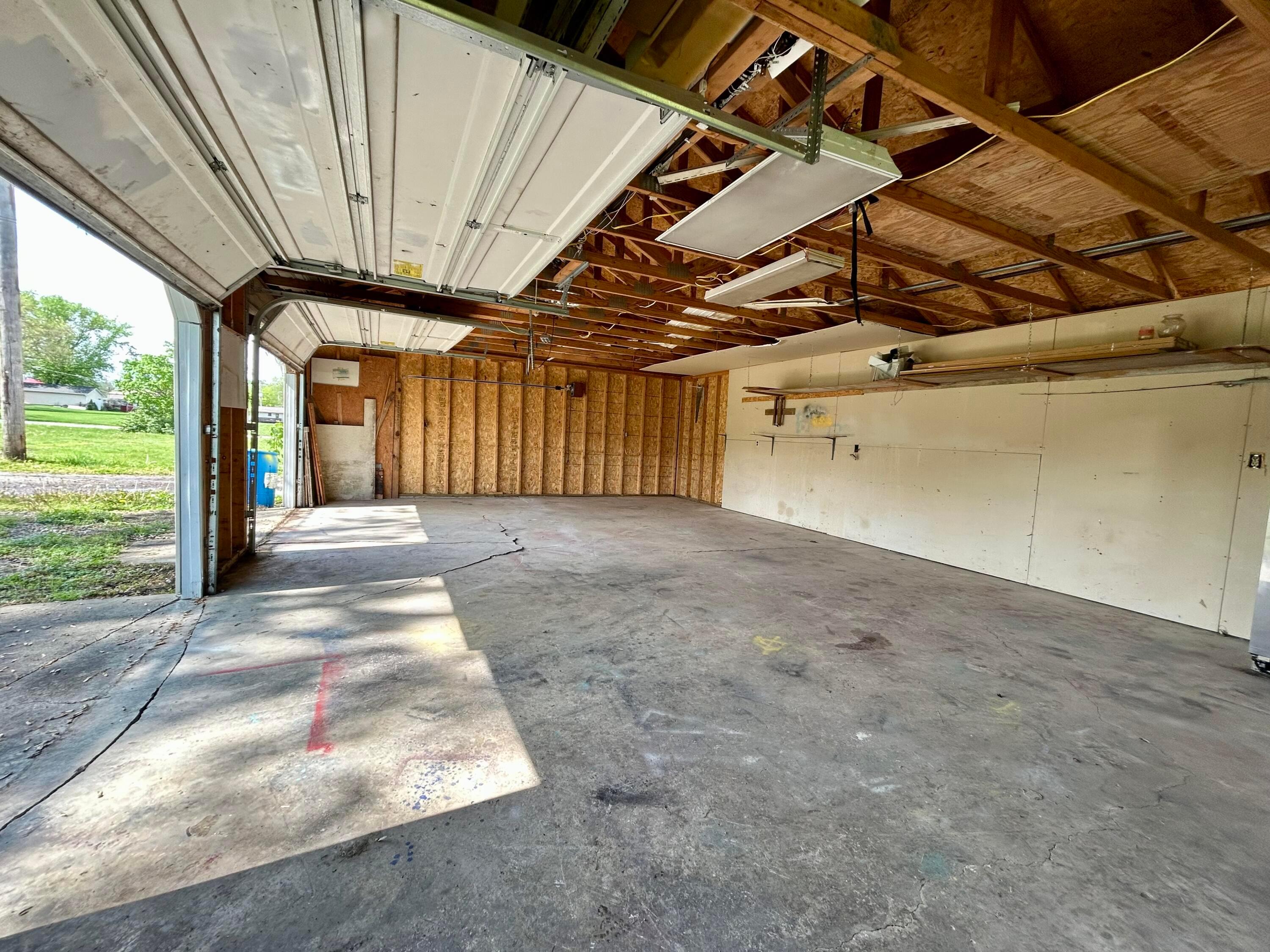 425 Evans Street Property Photo 19