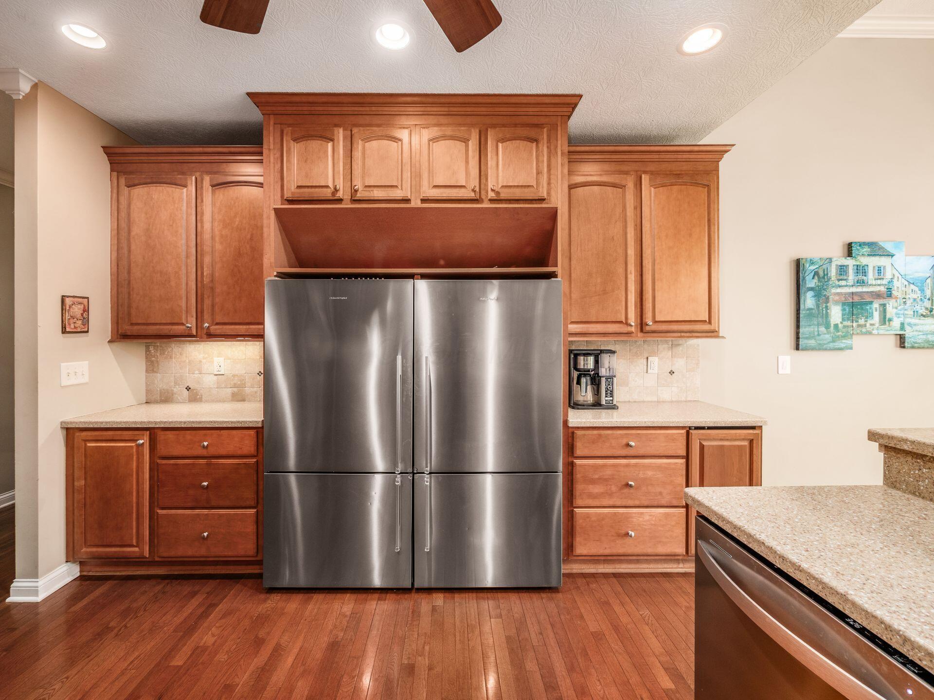 5768 Kempton Run Court Property Photo 11