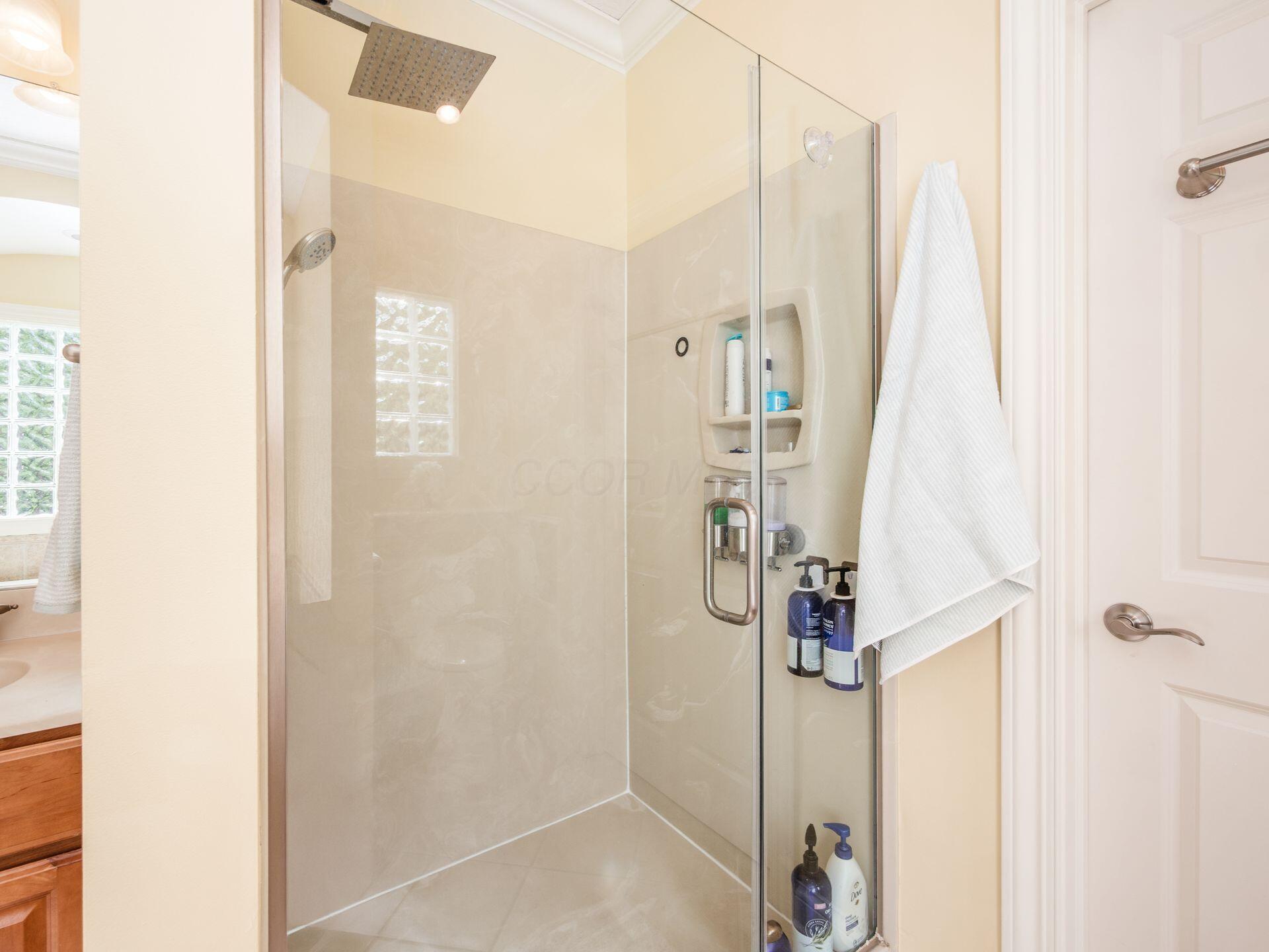 5768 Kempton Run Court Property Photo 16