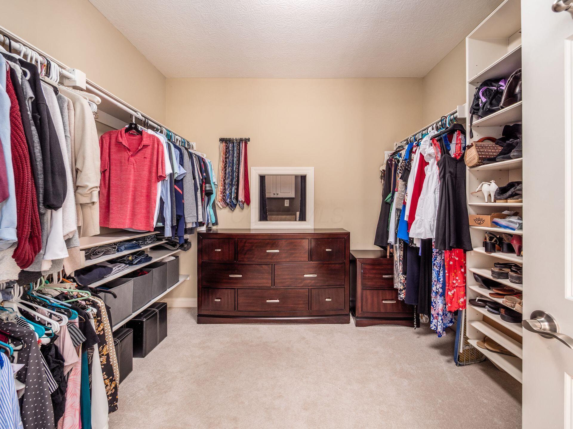 5768 Kempton Run Court Property Photo 19