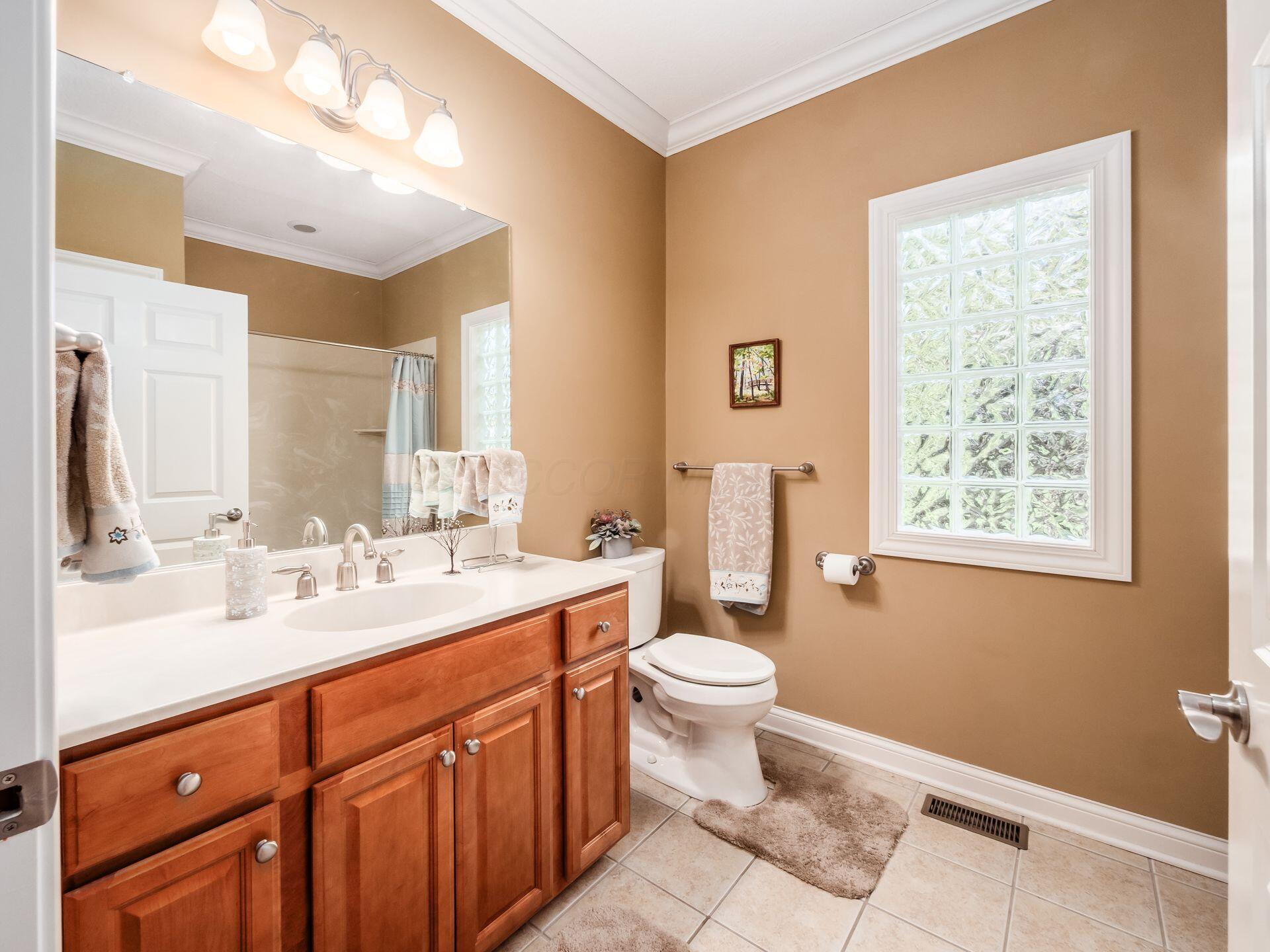 5768 Kempton Run Court Property Photo 25