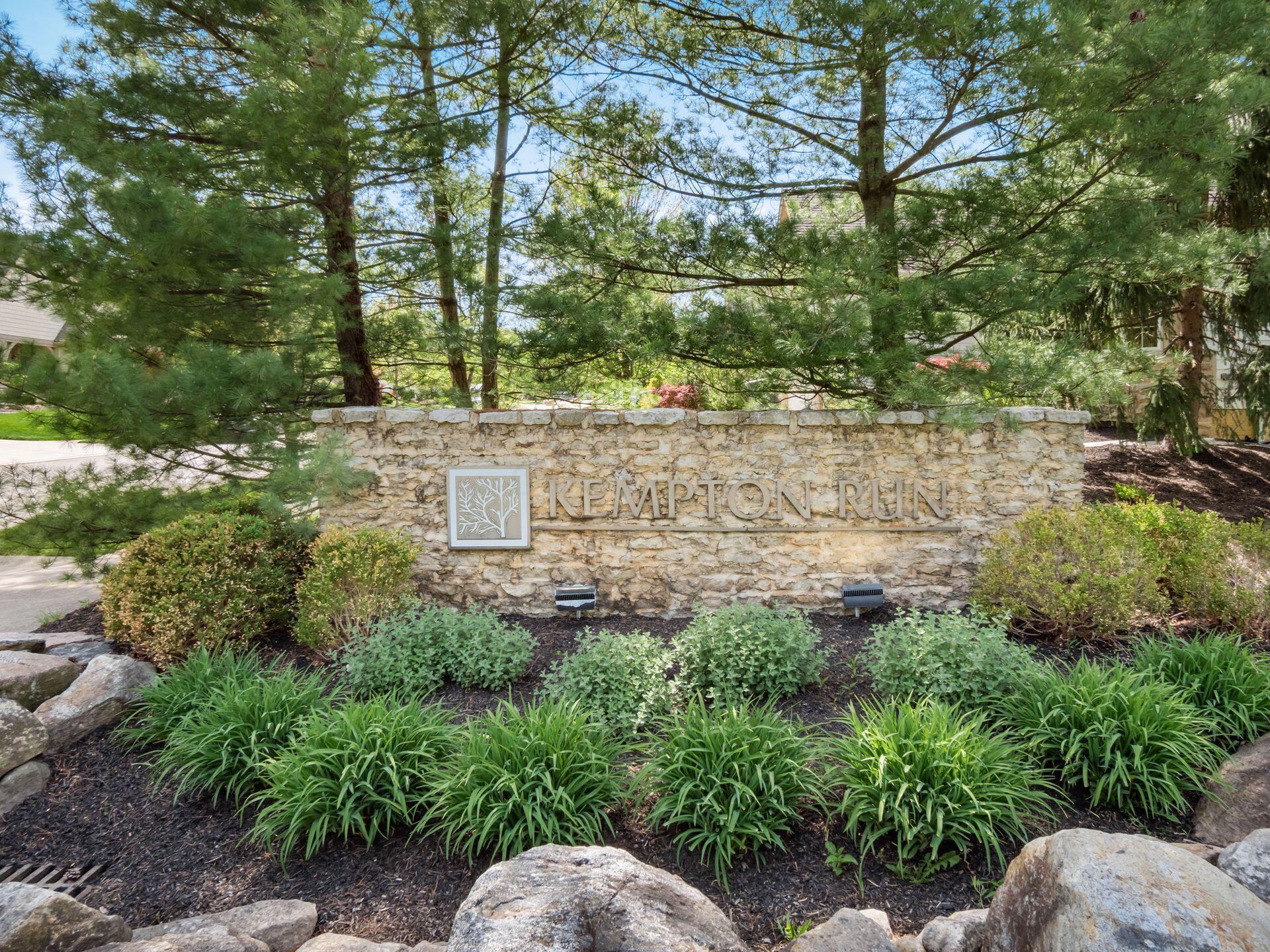 5768 Kempton Run Court Property Photo 39