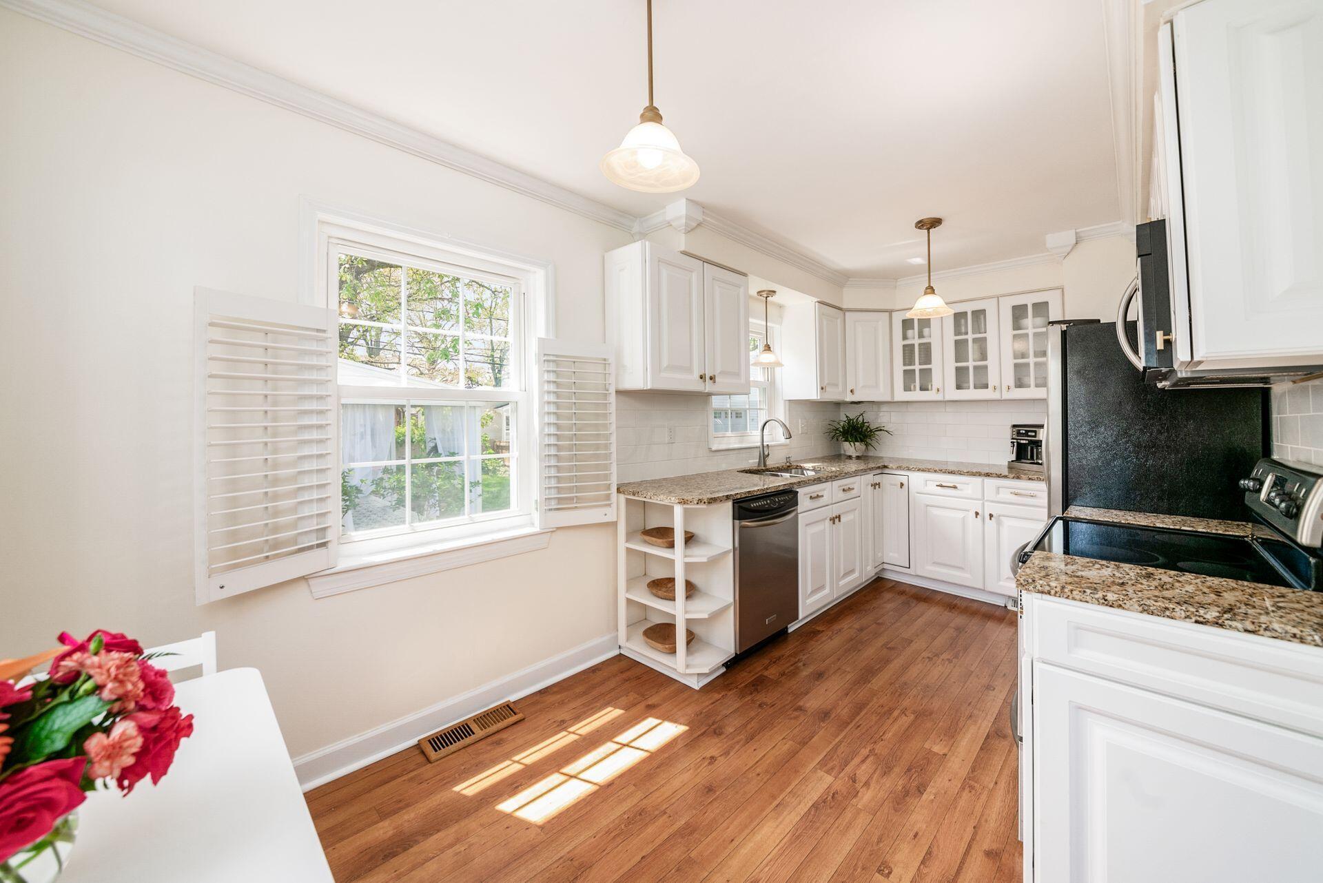 439 Chatham Road Property Photo 10
