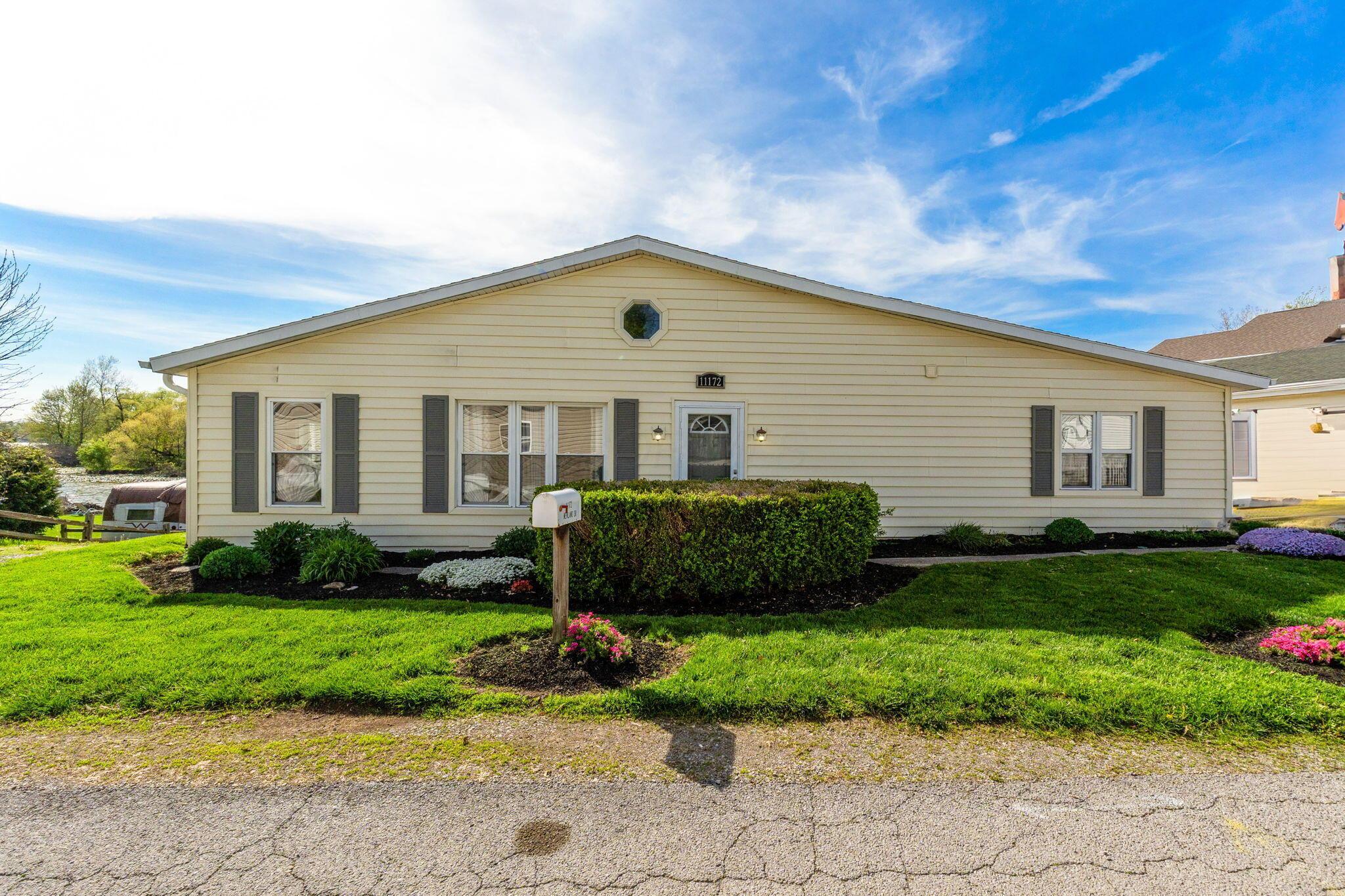 11172 Newland Drive Property Photo 10