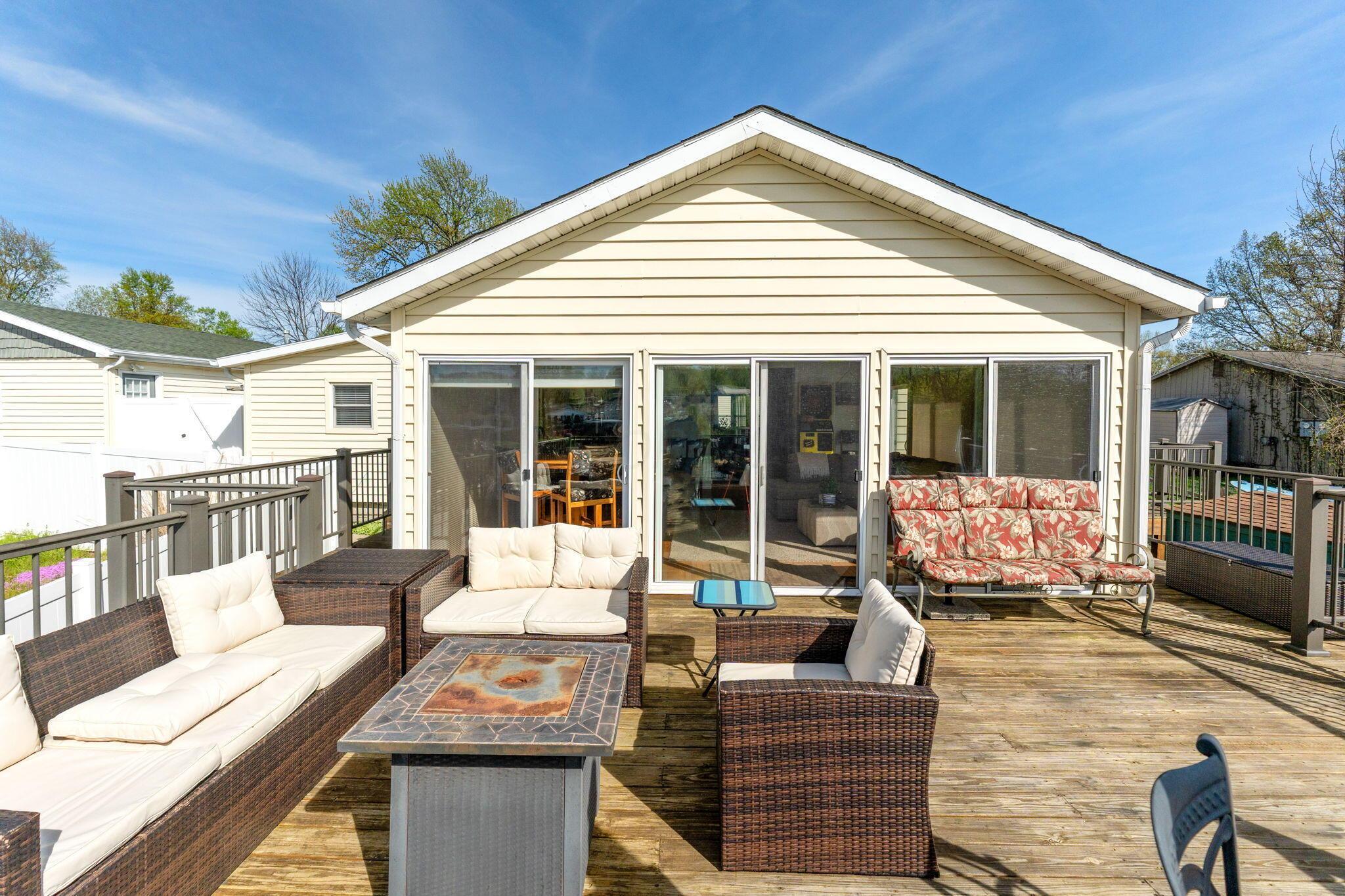 11172 Newland Drive Property Photo 20