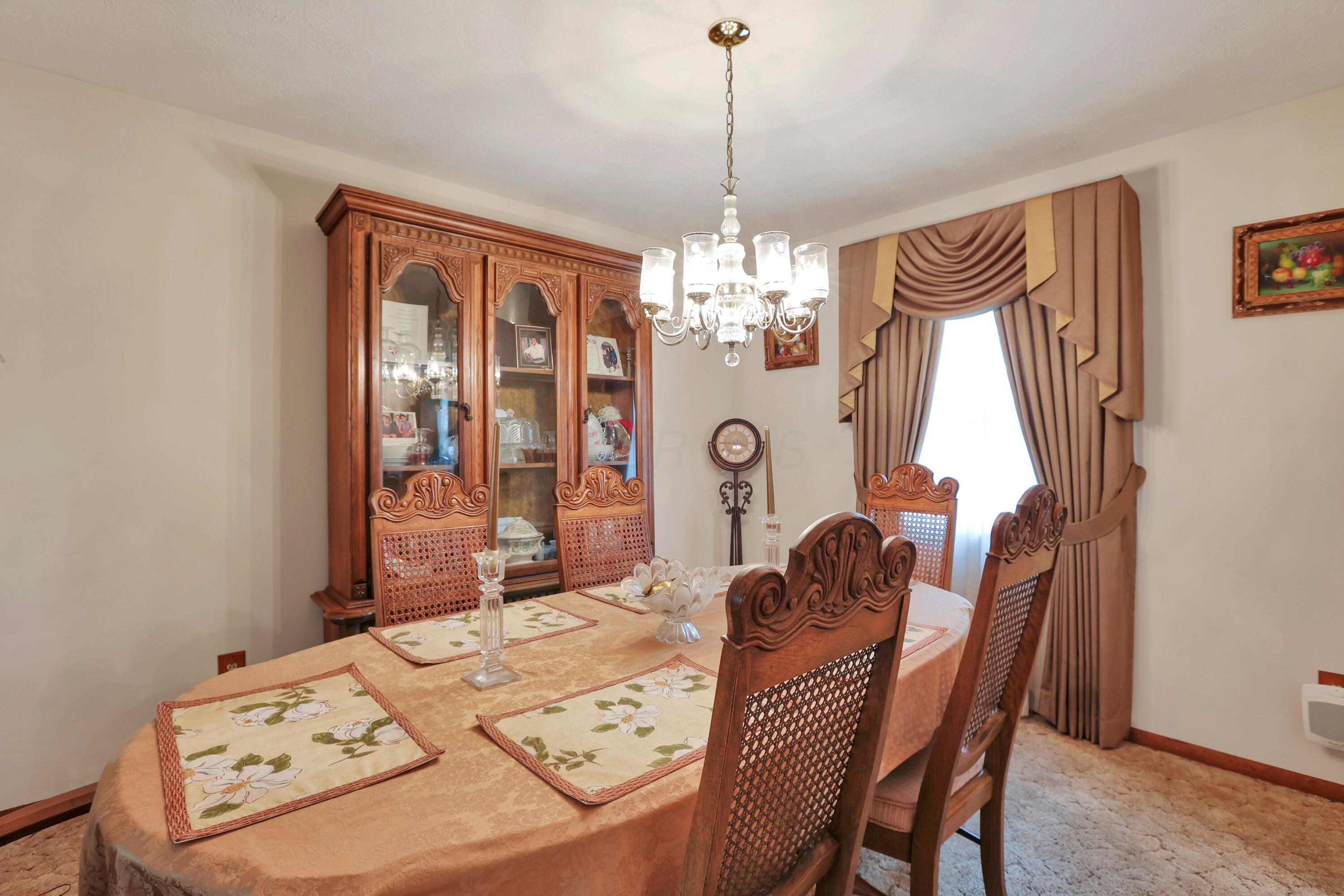 2639 Halleck Drive Property Photo 14