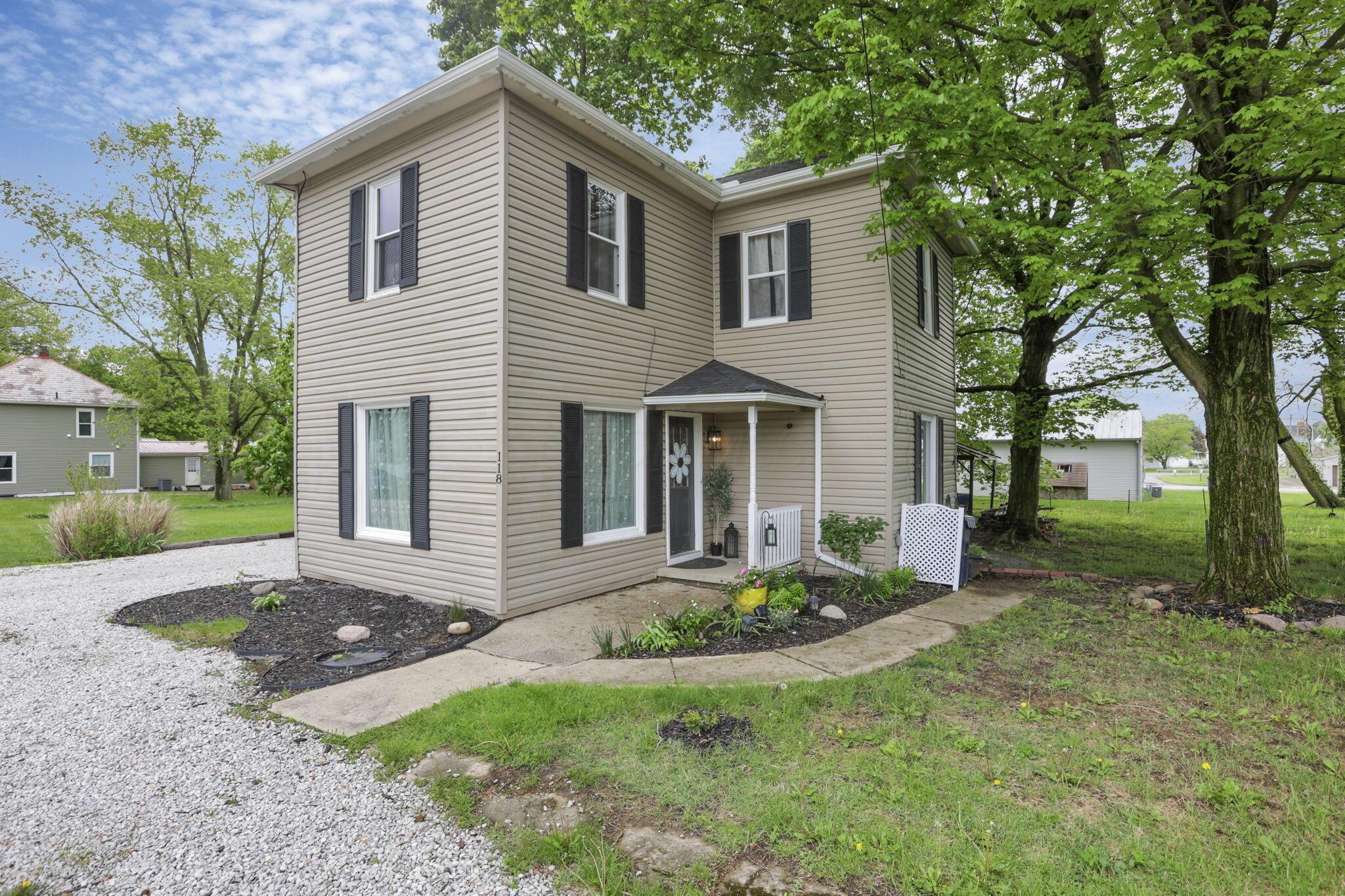 118 Maple Street Property Photo 1