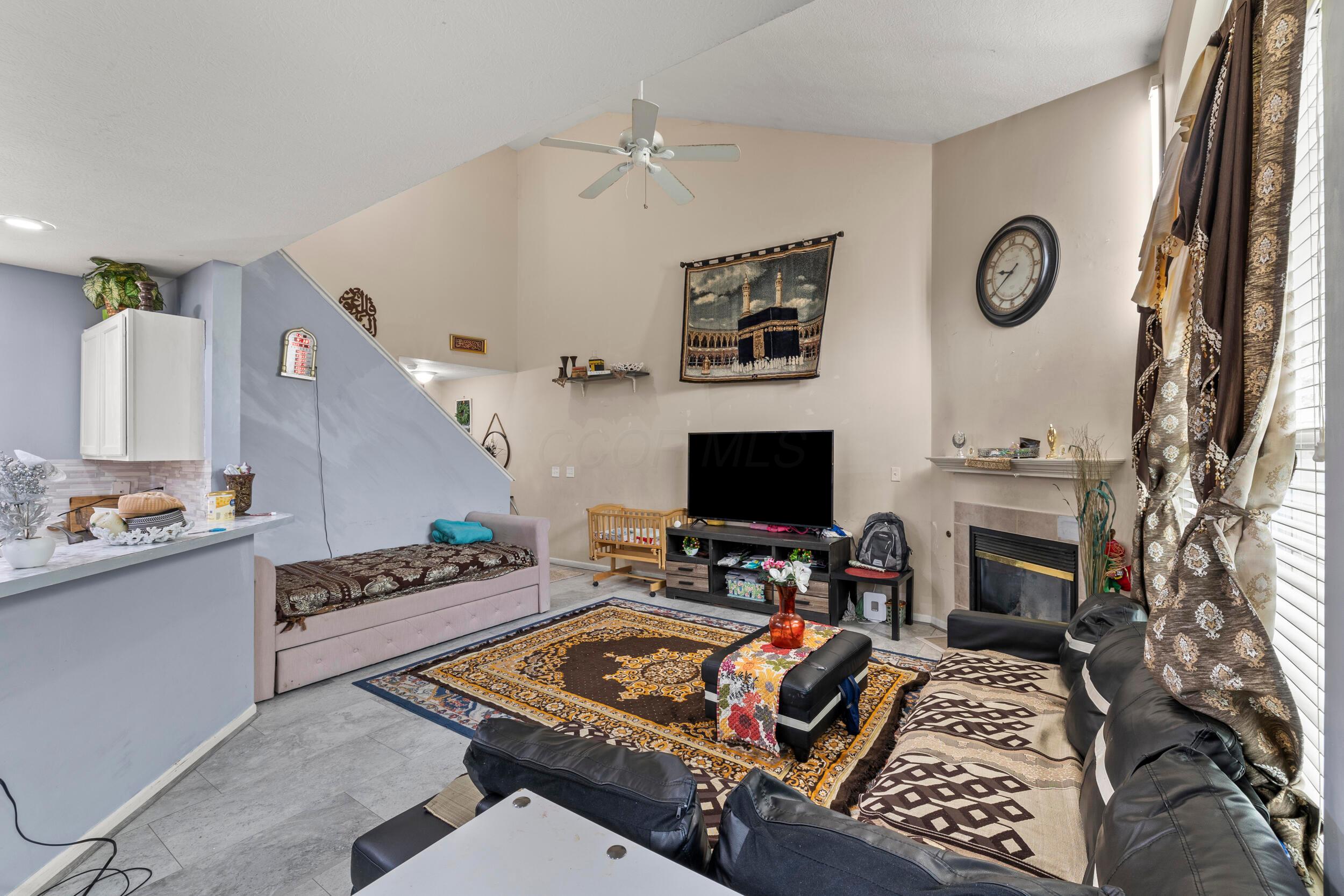 5067 Vinings Boulevard Property Photo 8
