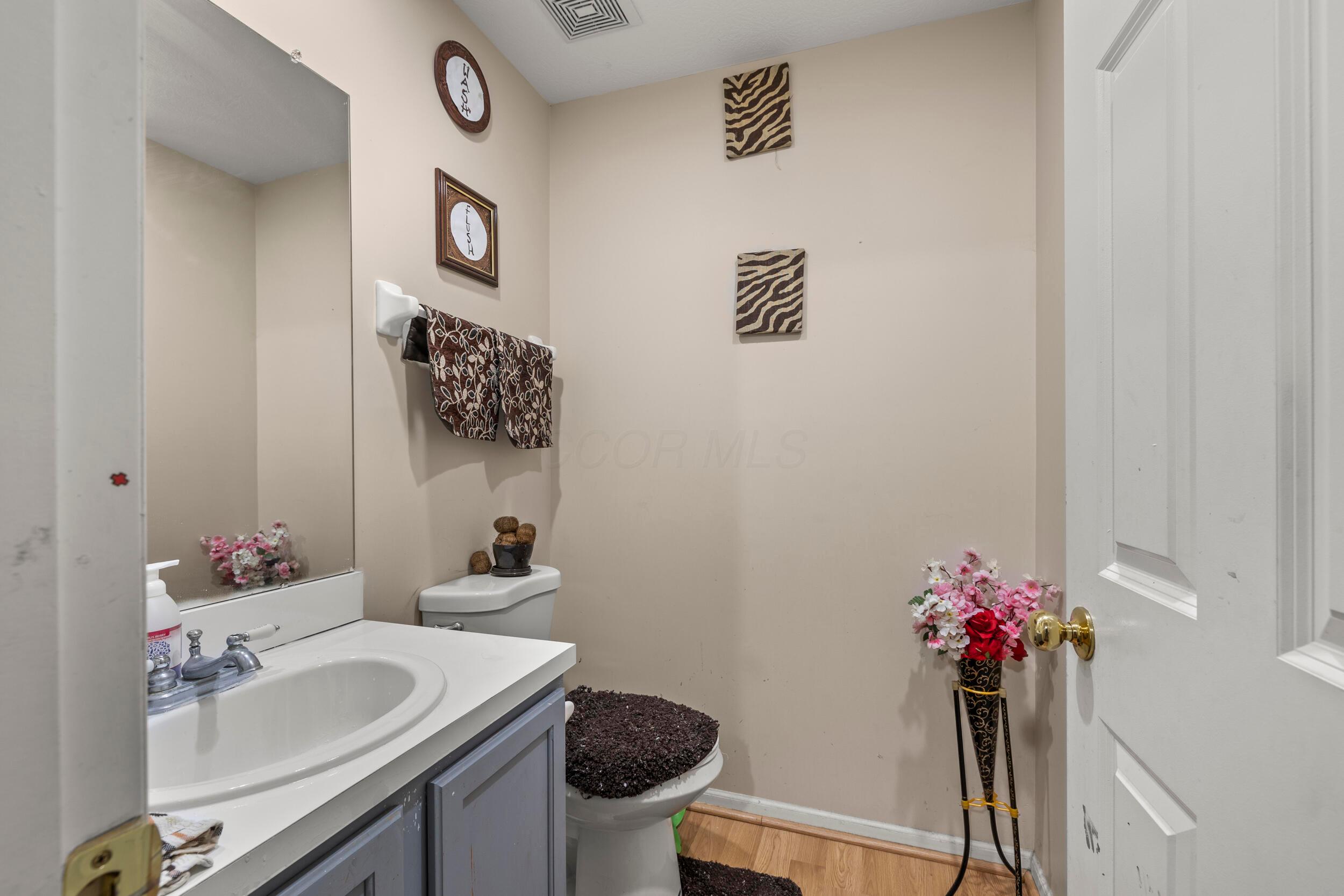 5067 Vinings Boulevard Property Photo 9