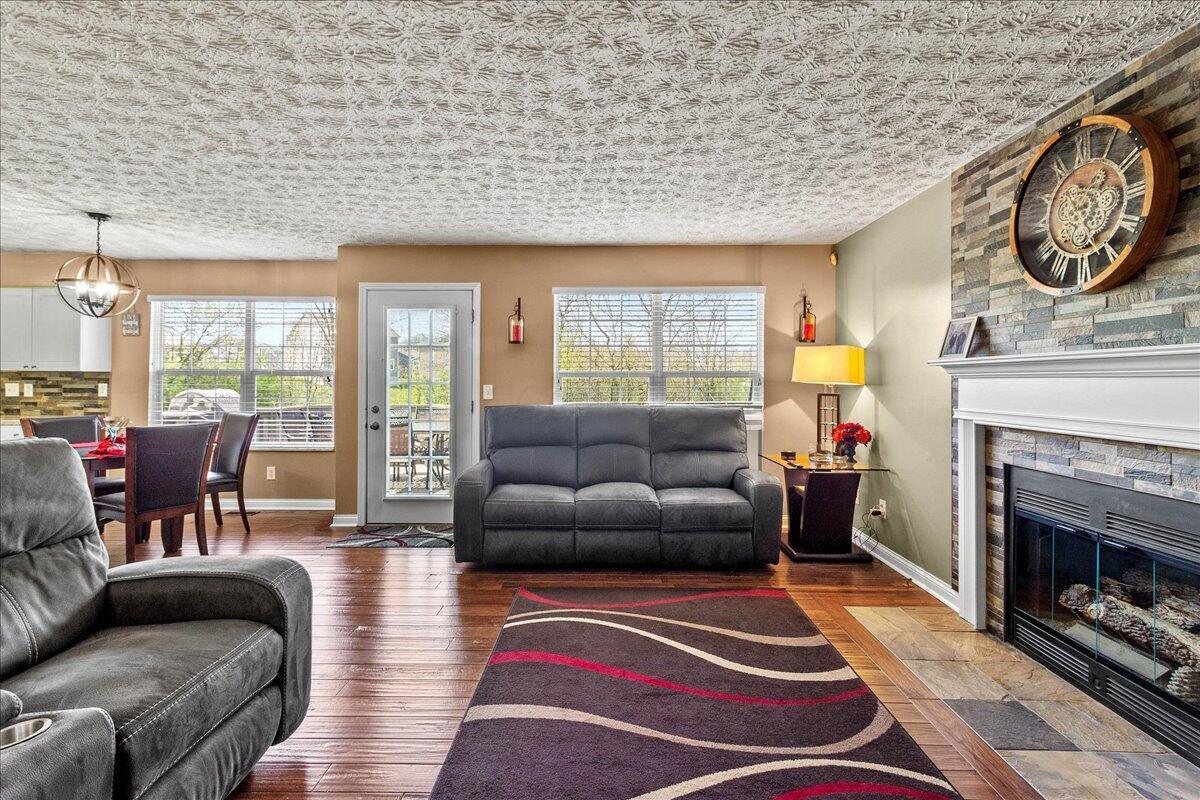 107 Curly Smart Circle Property Photo 25