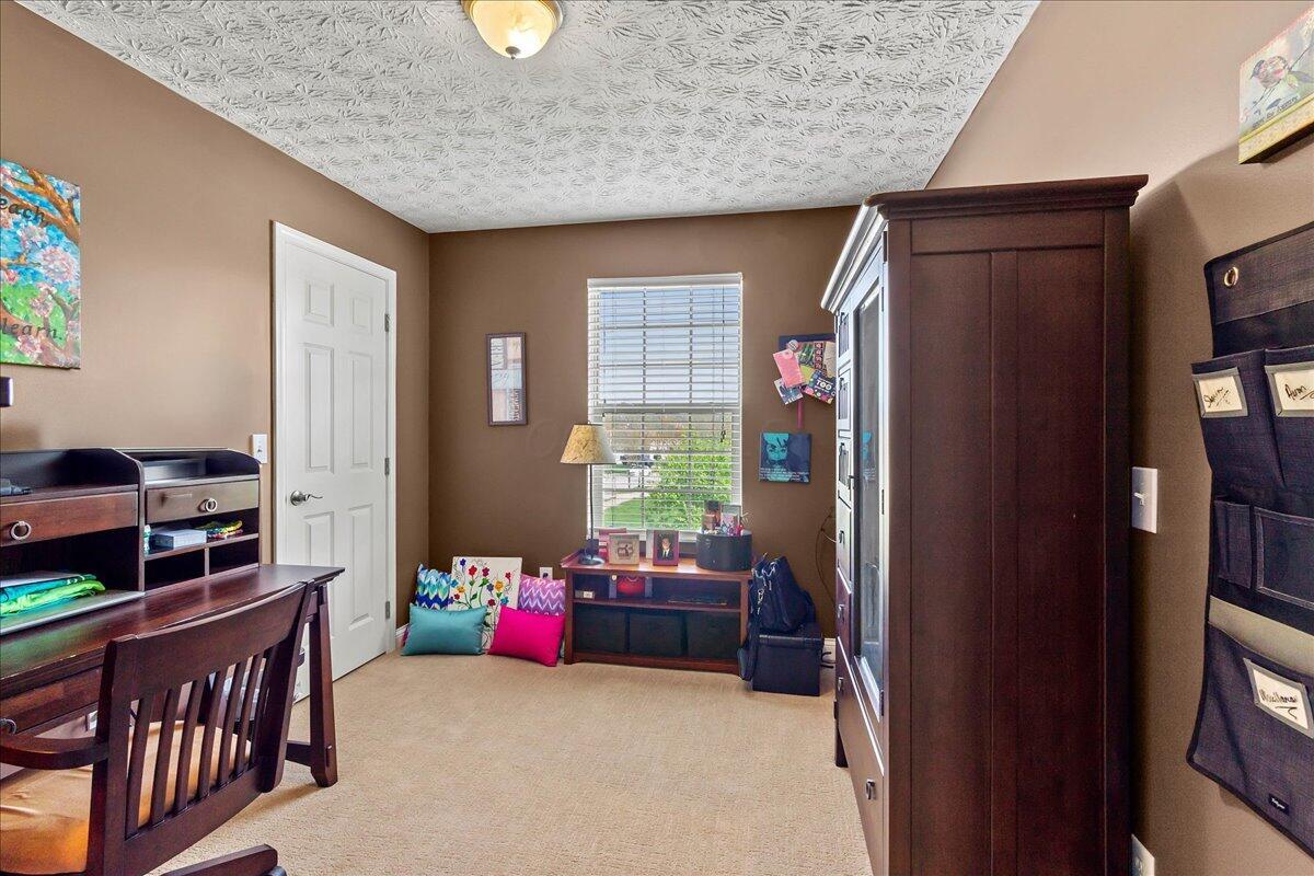 107 Curly Smart Circle Property Photo 37
