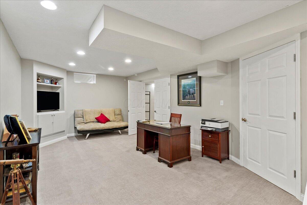 107 Curly Smart Circle Property Photo 38