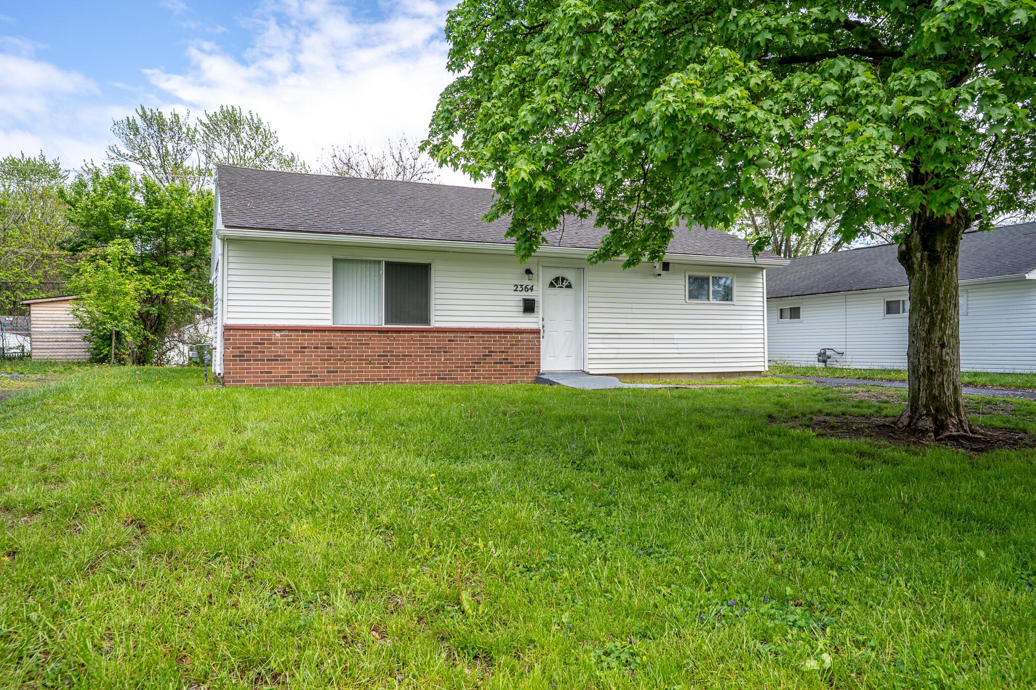 2364 Brentnell Avenue Property Photo 1