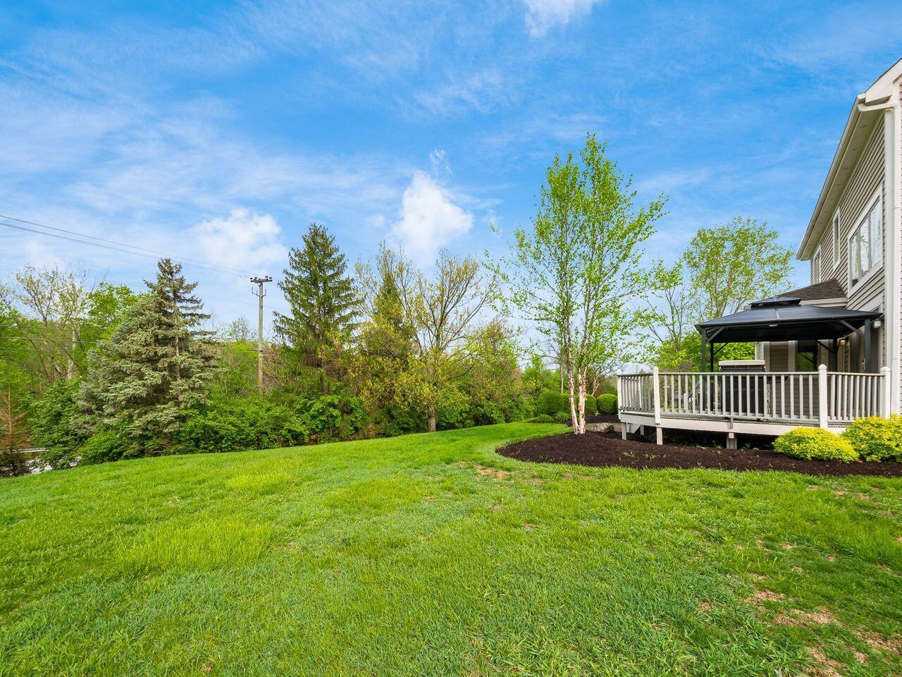 10900 Buckingham Place Property Photo 5