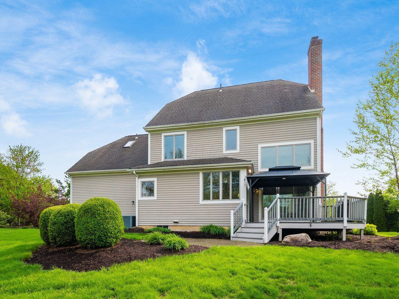 10900 Buckingham Place Property Photo 6