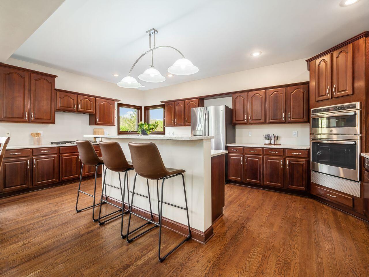 10900 Buckingham Place Property Photo 21