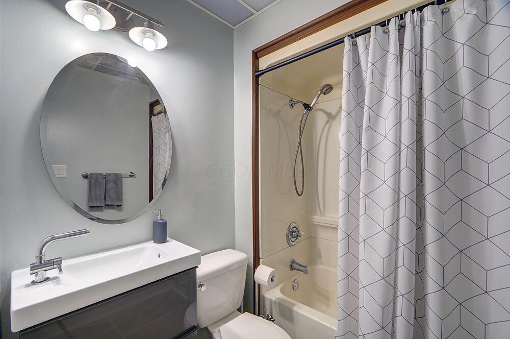 668 Enfield Road Property Photo 20