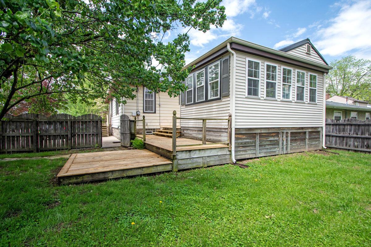 668 Enfield Road Property Photo 21