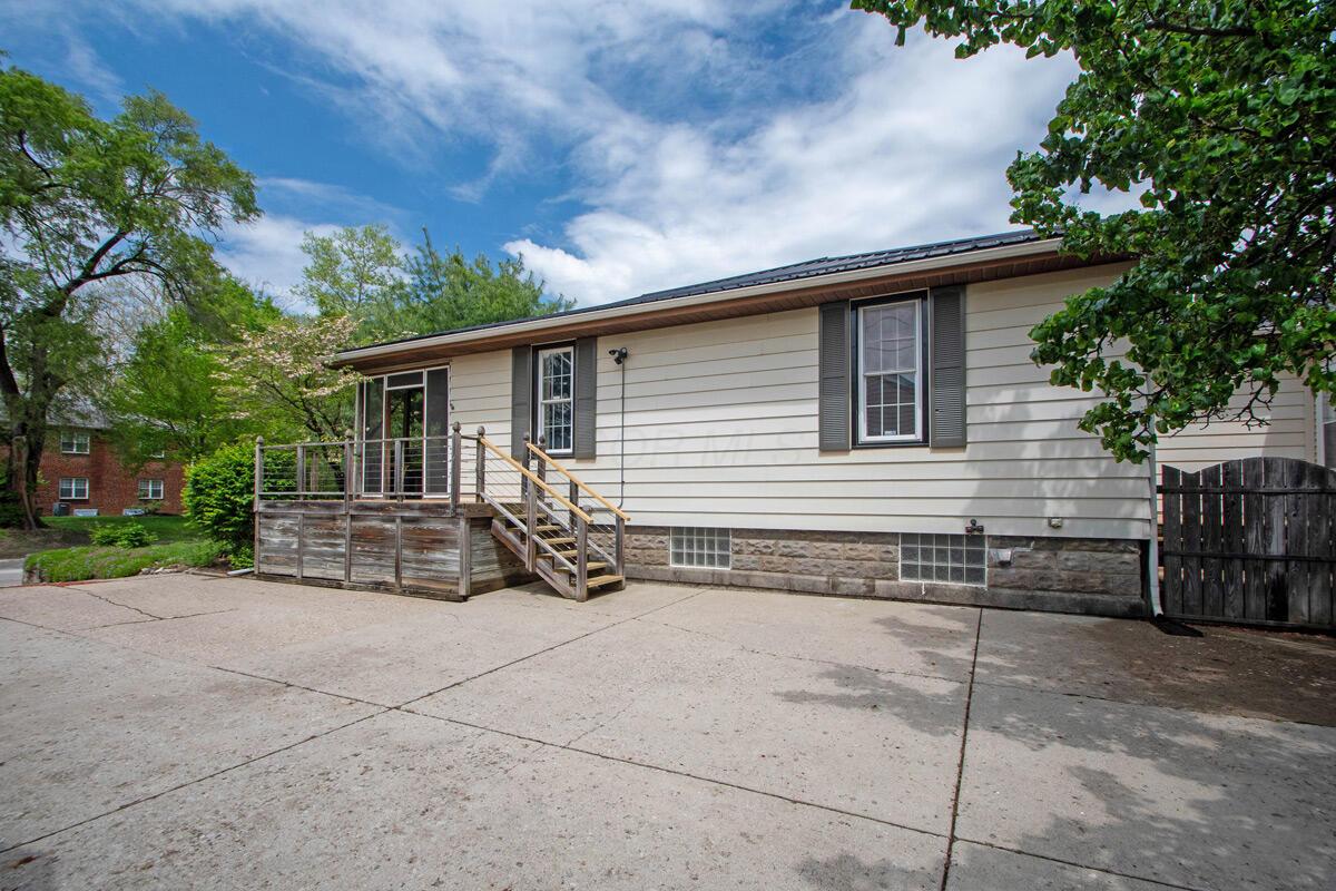 668 Enfield Road Property Photo 31