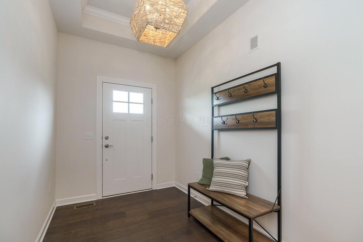 7678 Gateway Boulevard Property Photo 3