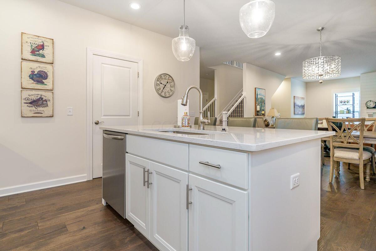 7678 Gateway Boulevard Property Photo 12