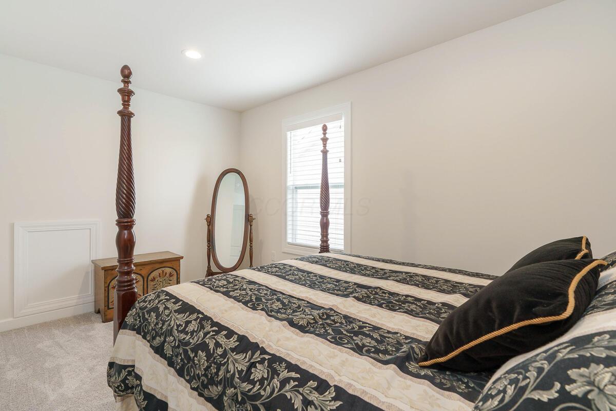 7678 Gateway Boulevard Property Photo 26
