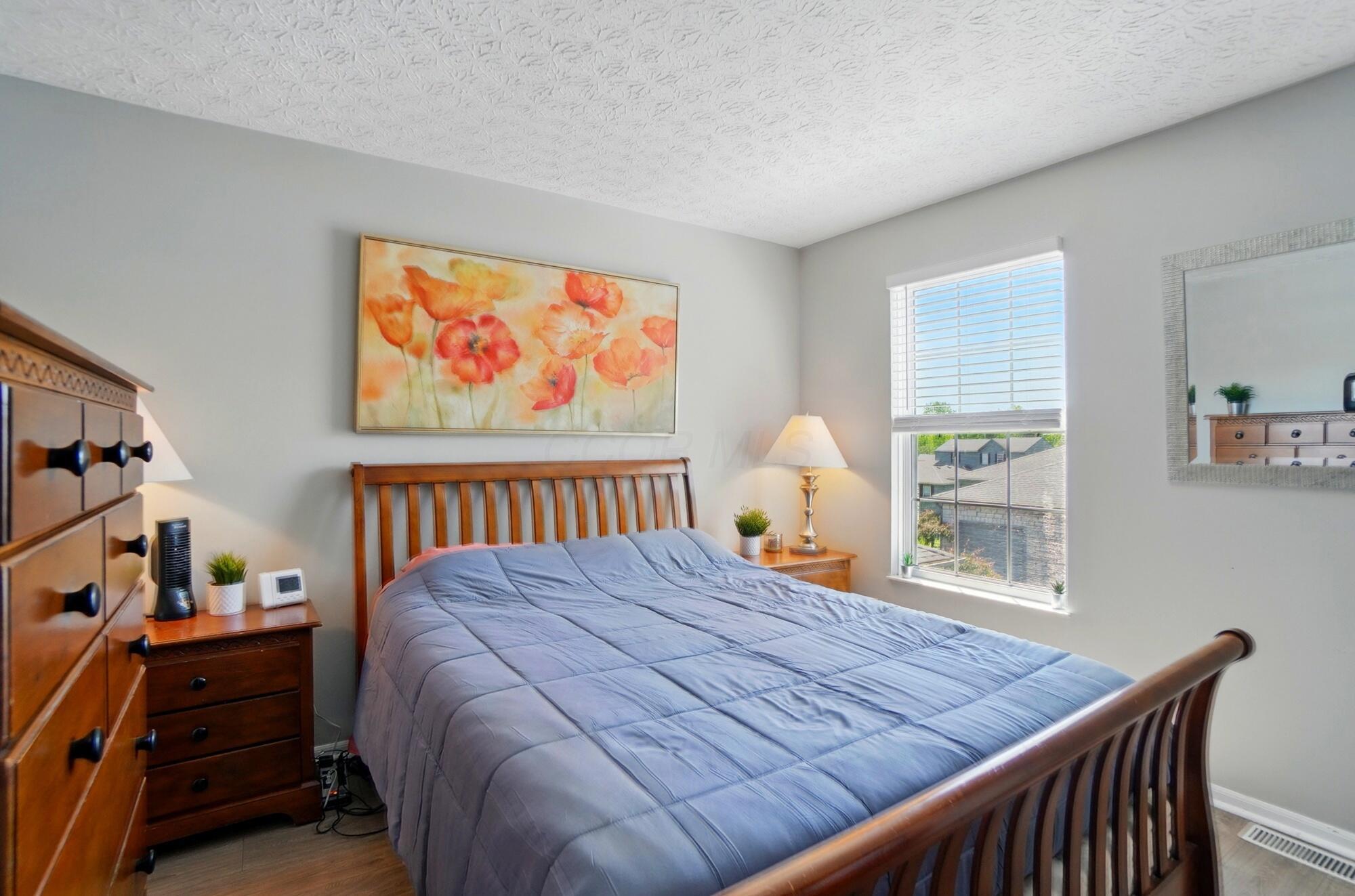 5684 Blendonridge Drive, 93c Property Photo 23