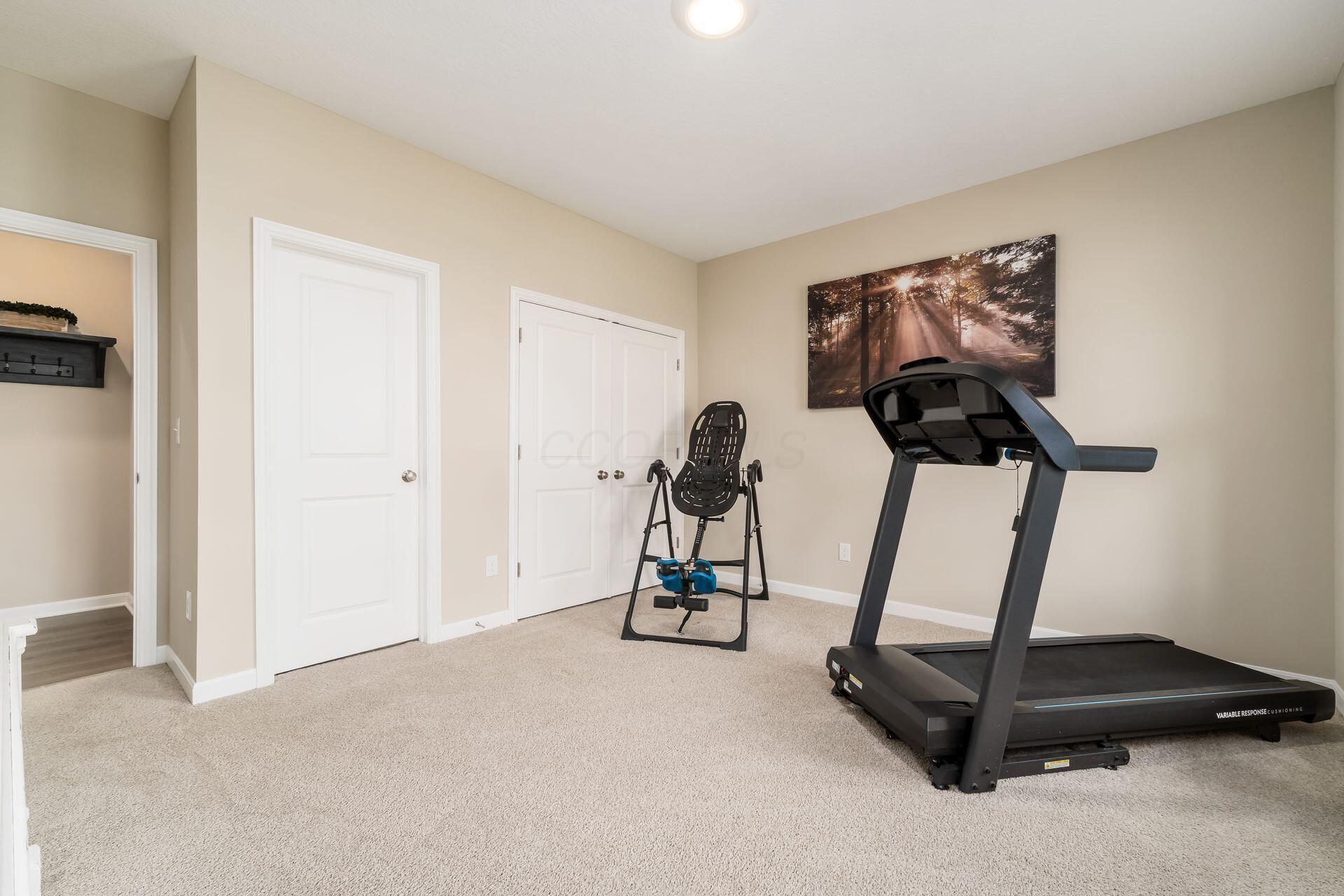 5605 Jessica Lane E Property Photo 22