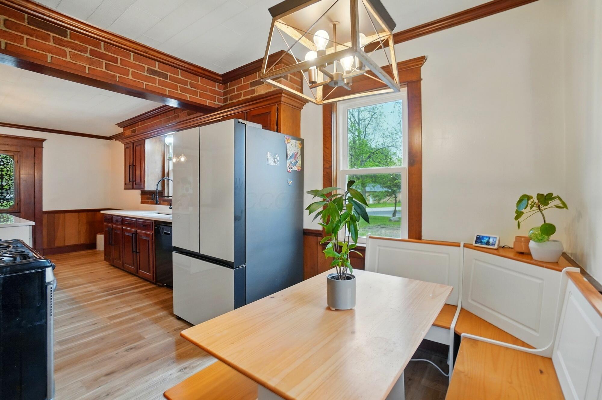947 S Market Street Property Photo 18