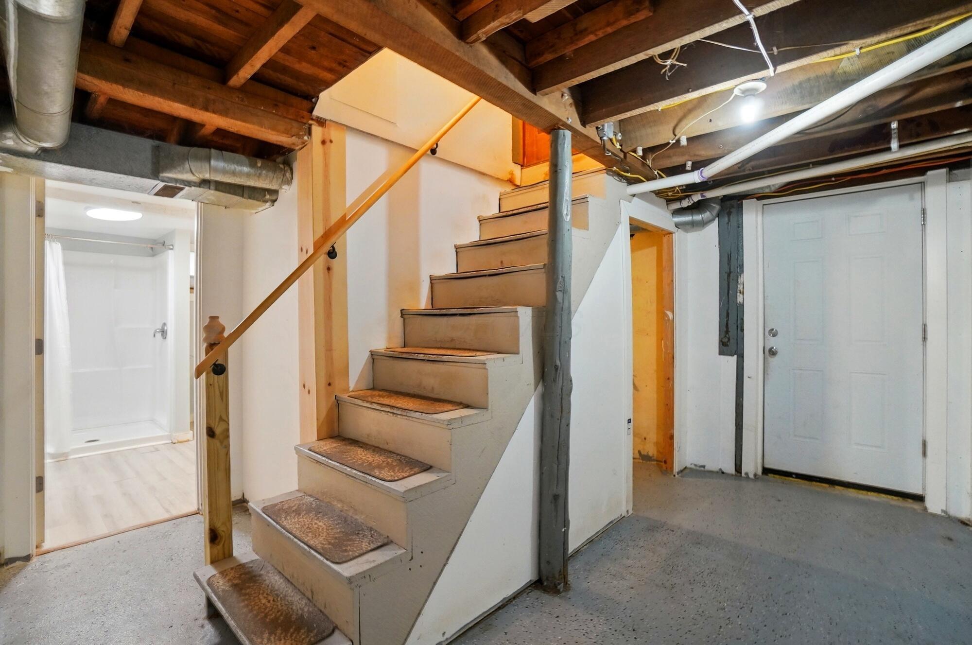 947 S Market Street Property Photo 34