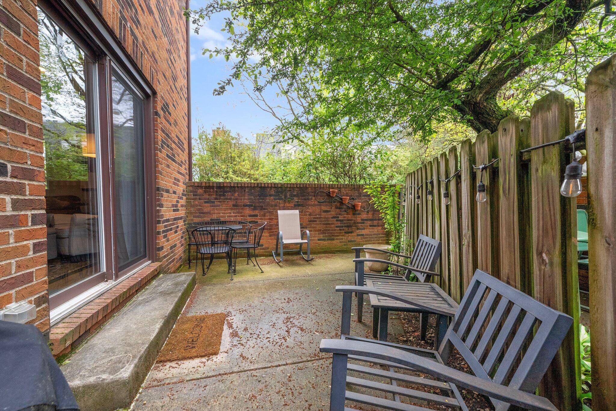 4216 Chaucer Lane Property Photo 35