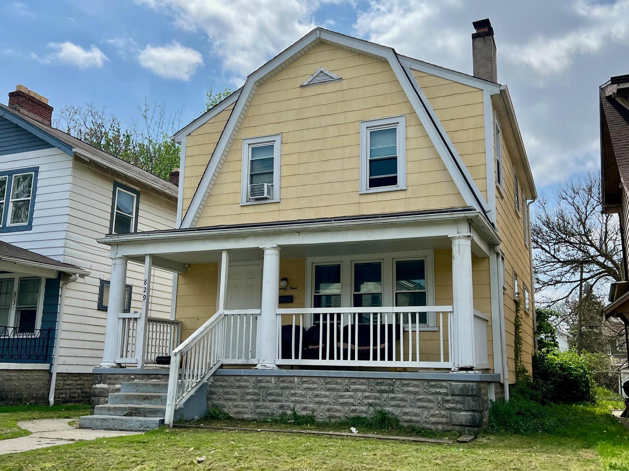 829 Siebert Street Property Photo 1