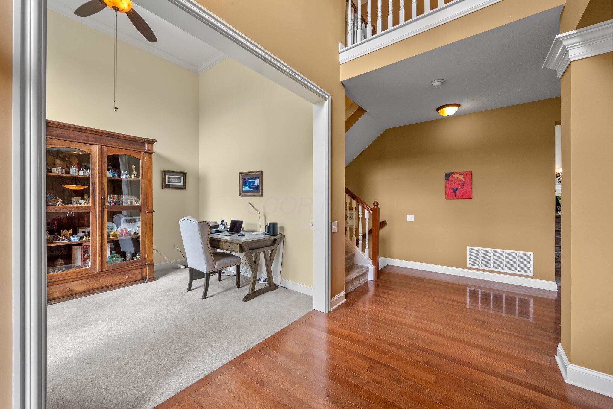 5694 Piermont Court Property Photo 7