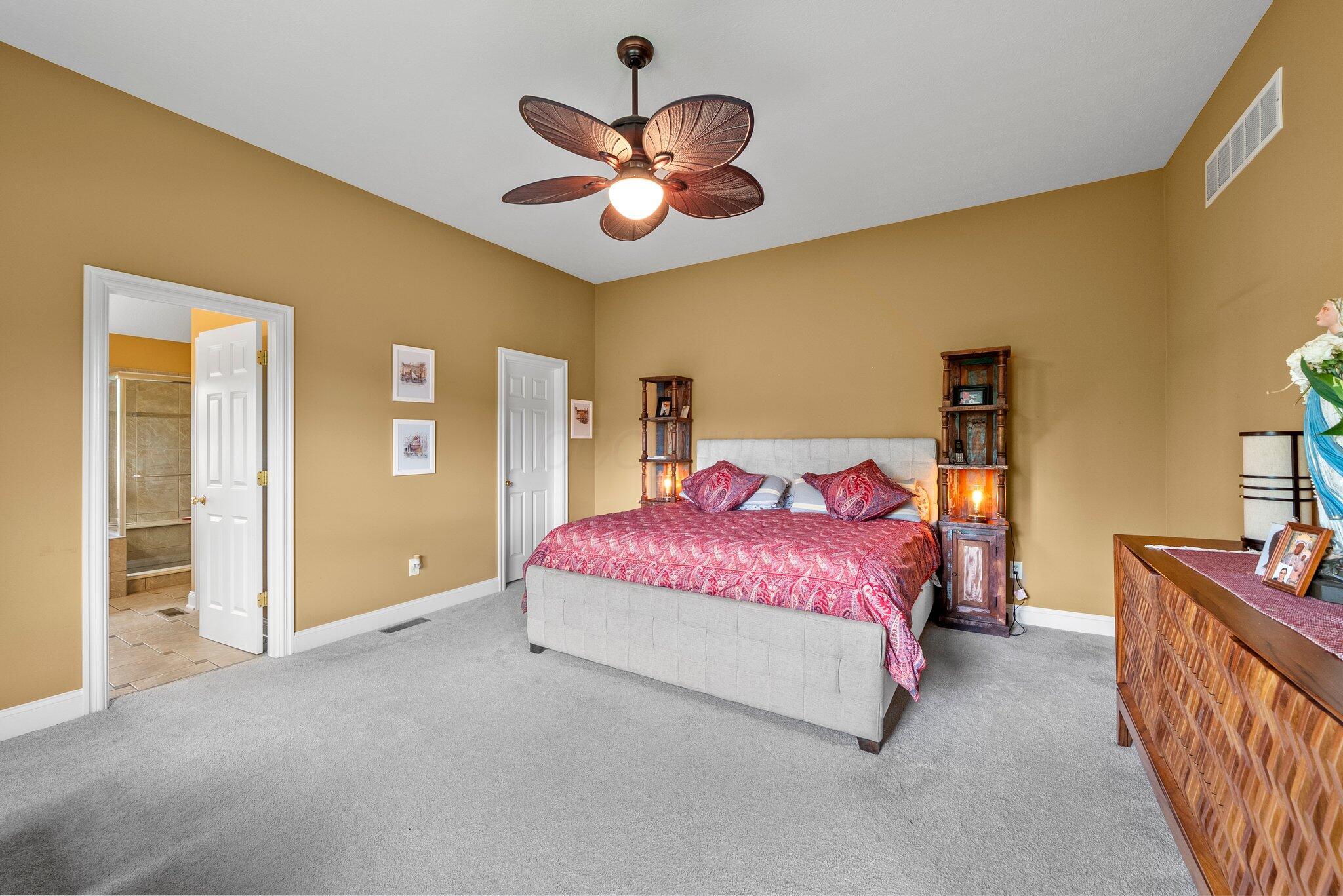 5694 Piermont Court Property Photo 37