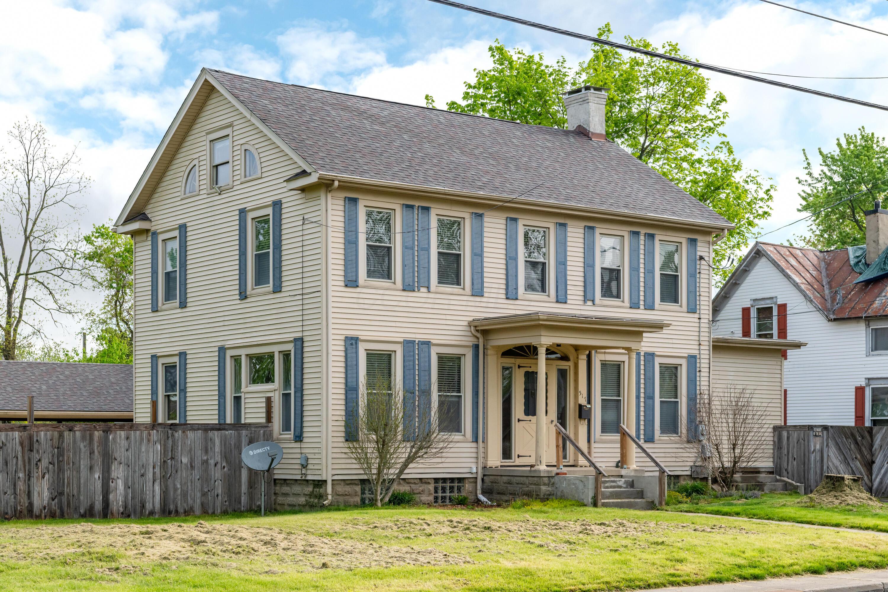 517 W Locust Street Property Photo 4